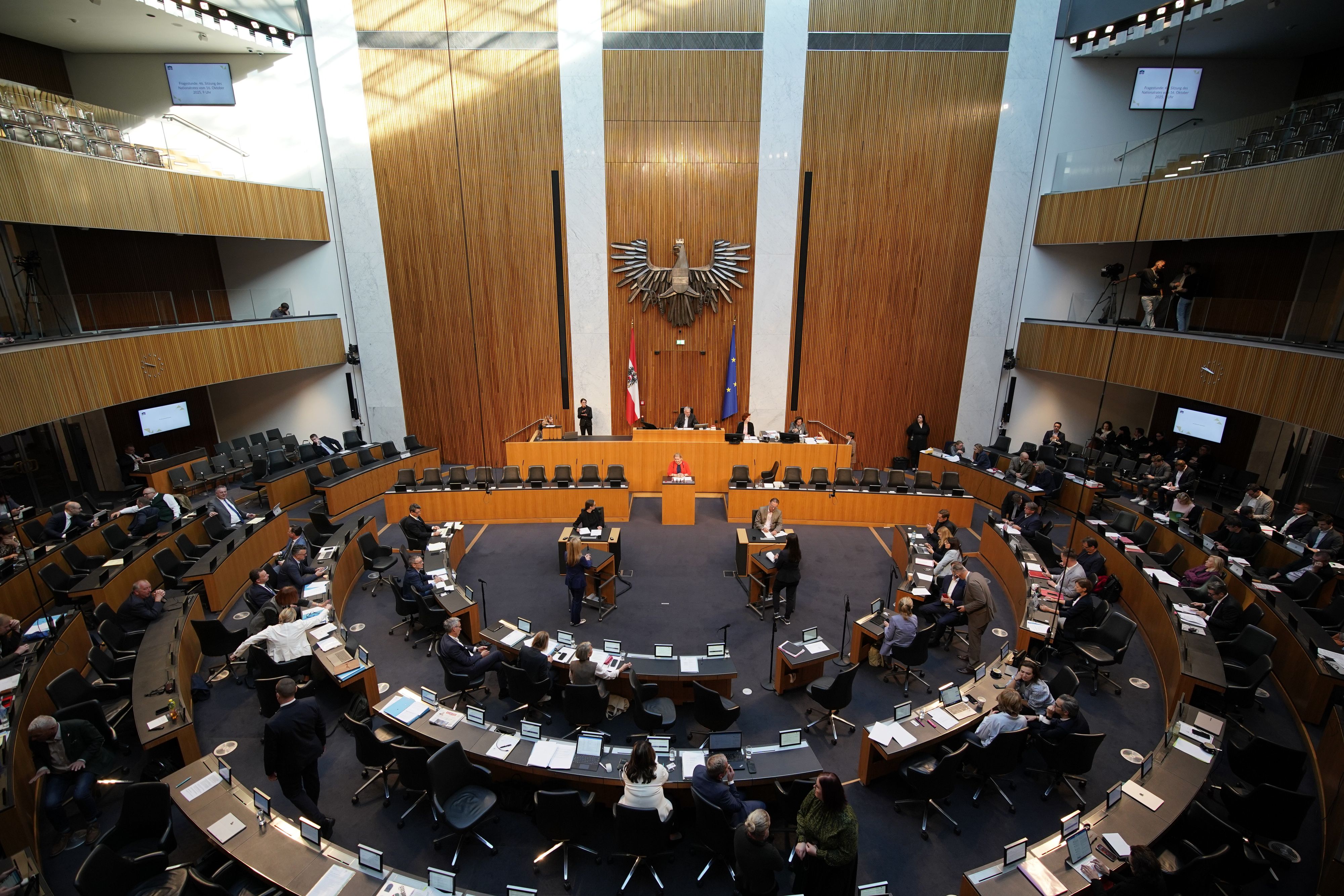 Am Donnerstag hat der Nationalrat die neue Bildungskarenz beschlossen.