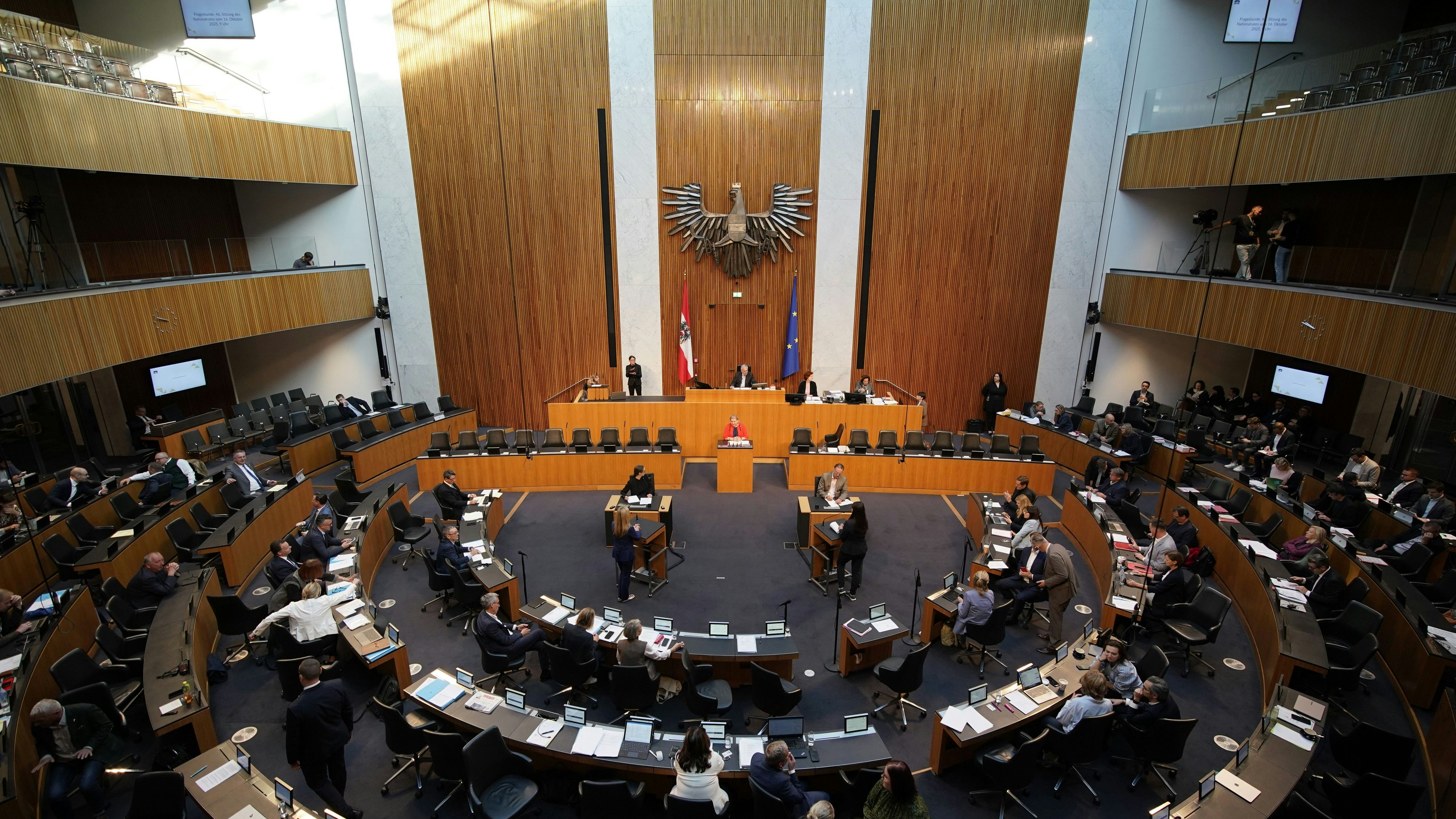 Am Donnerstag hat der Nationalrat die neue Bildungskarenz beschlossen.