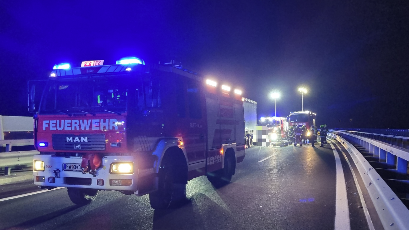 Für den jungen Autofahrer kam jede Hilfe zu spät.