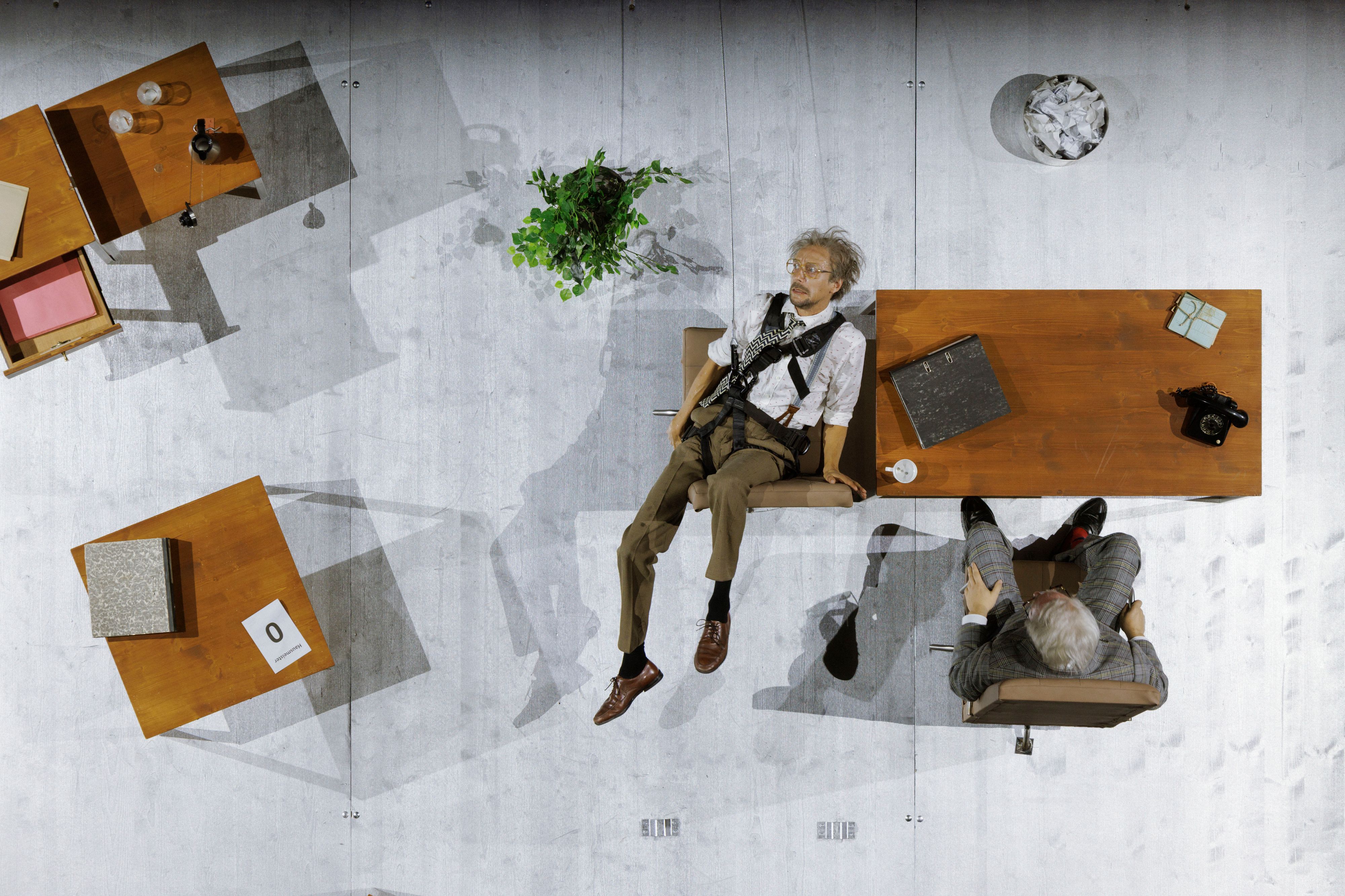 Der Bsnküberfall geht schief...