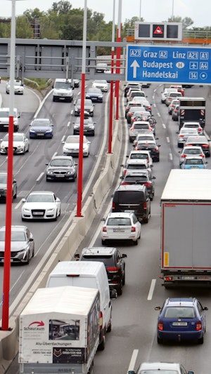 Am Wochenende könnten Bauarbeiten die Tangente lahmlegen. Auch auf mehreren Ausweichrouten in Wien könnte es zu Verzögerungen kommen.