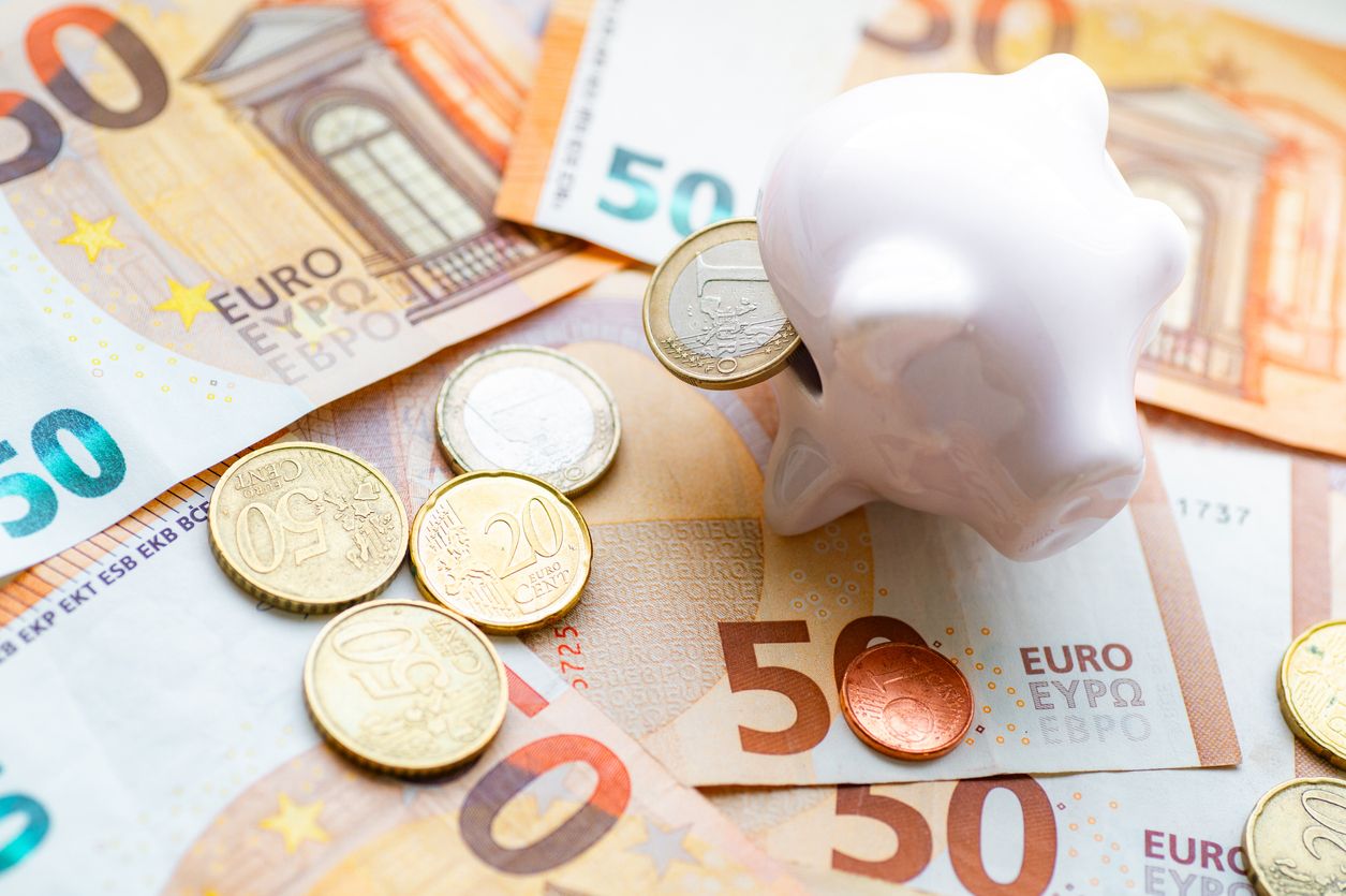 Monatlich müssen Österreicher im Schnitt fast 600 Euro mehr ausgeben als noch vor fünf Jahren.