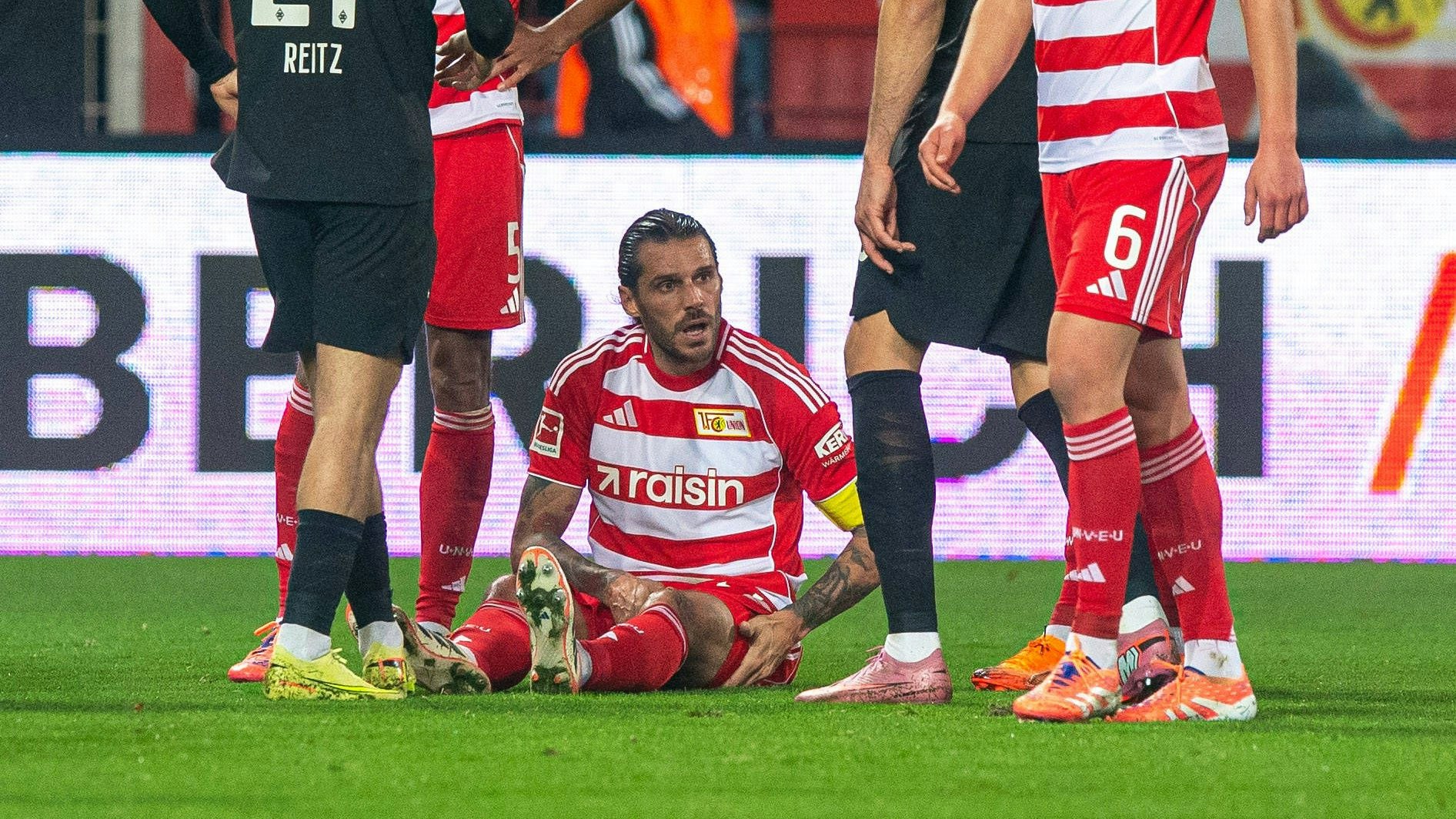 Heute.at - Trimmel bei Union-Sieg gegen Gladbach verletzt raus