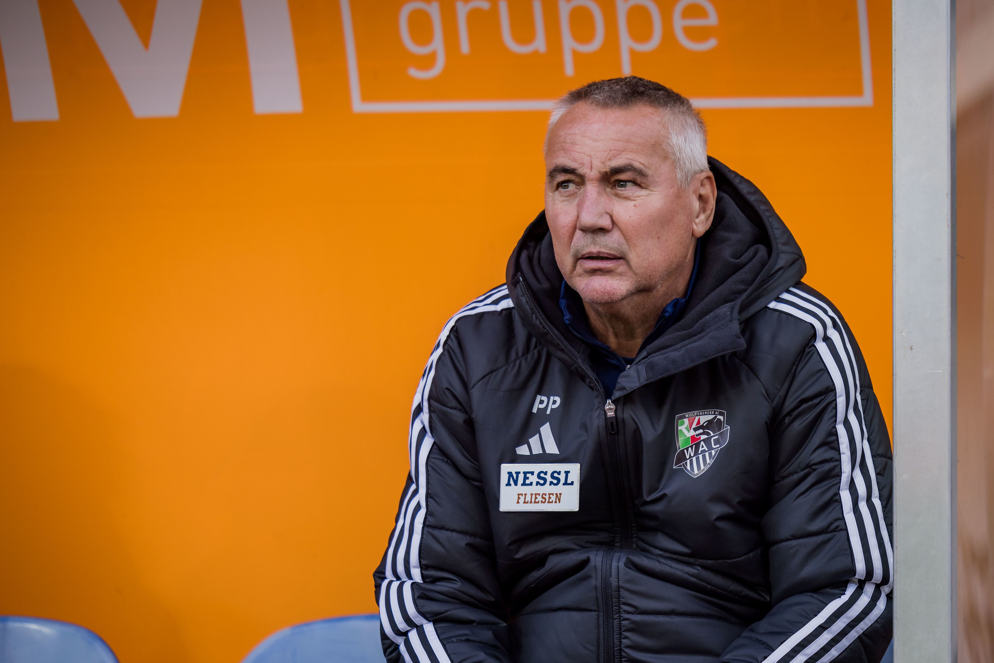 Peter Pacult verliert sein WAC-Debüt.