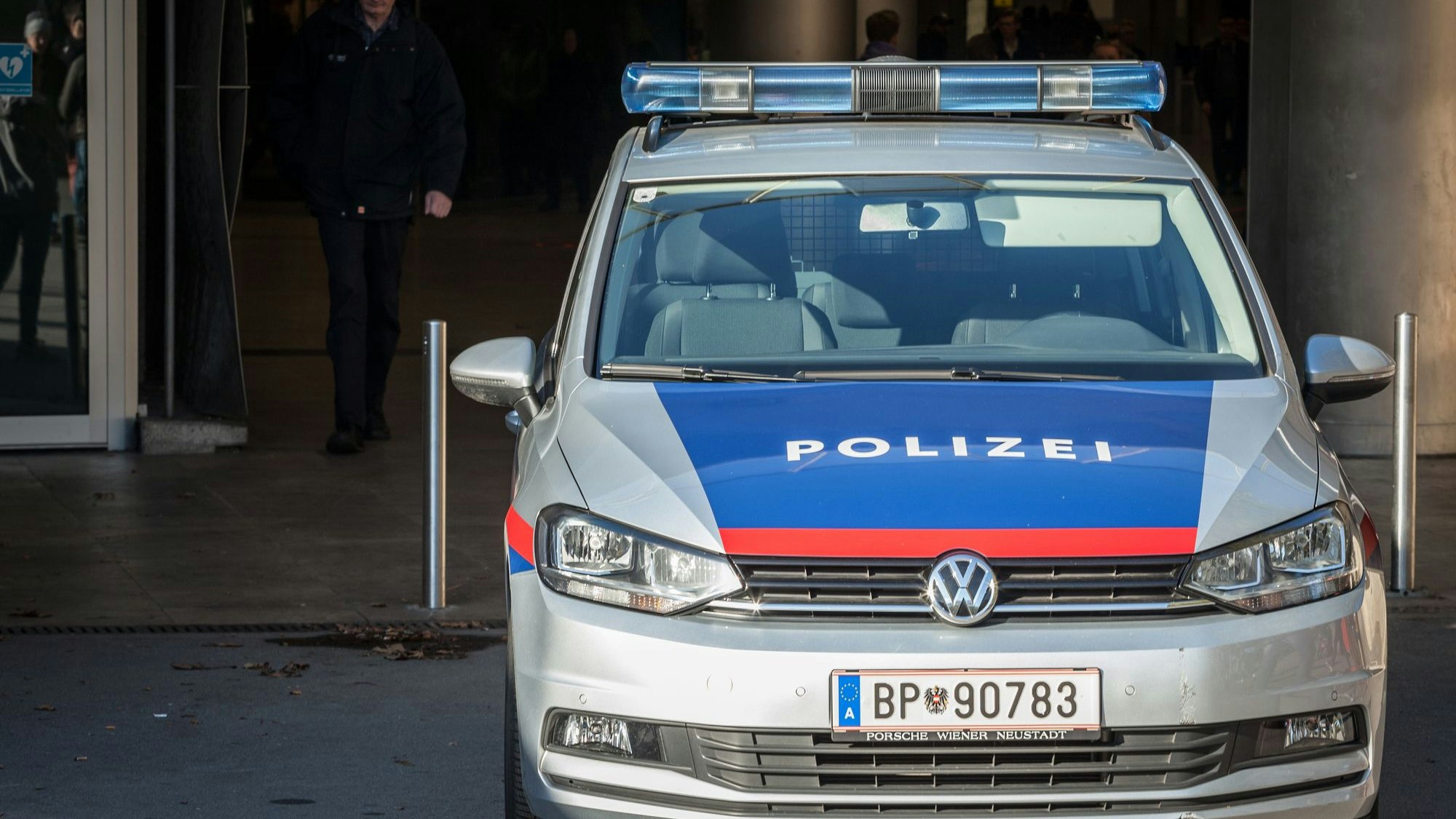 Heute.at - Wiener Teenie-Gang bricht in mehrere Geschäfte ein