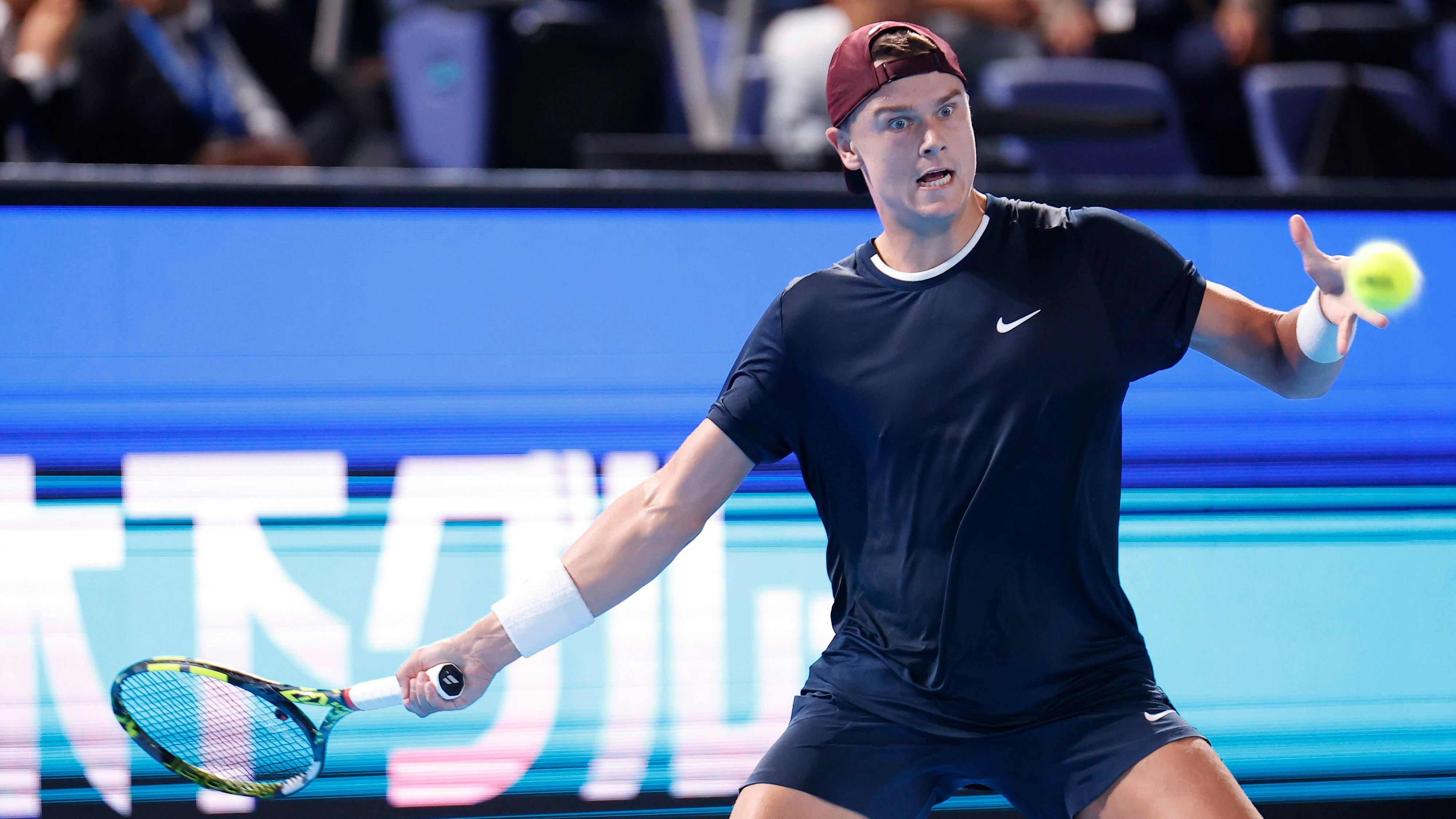 Heute.at - Tennis-Topstar fällt mit Achillessehenriss lange aus