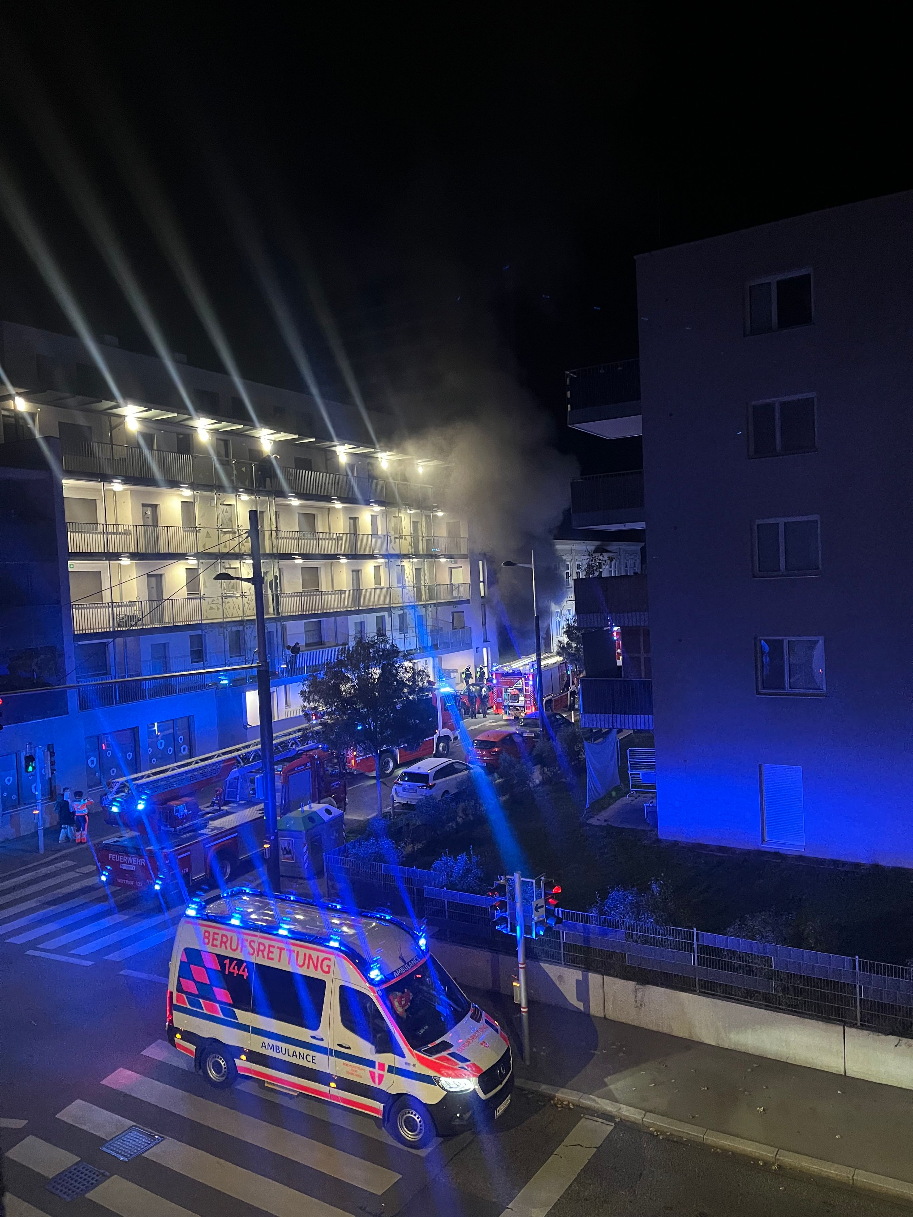 Großeinsatz am frühen Sonntagmorgen in der Hödlgasse (Wien-Liesing)