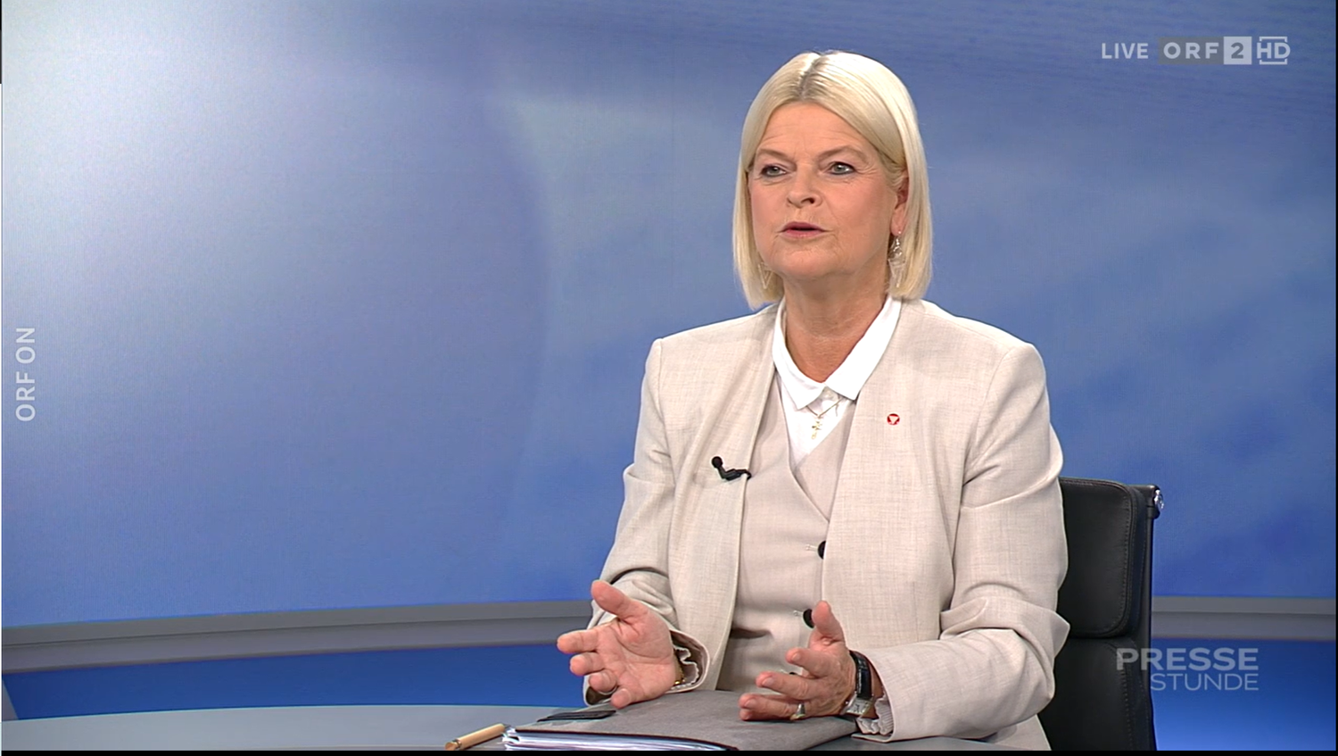 Verteidigungsministerin Klaudia Tanner war am Sonntag Gast in der ORF-Pressestunde.