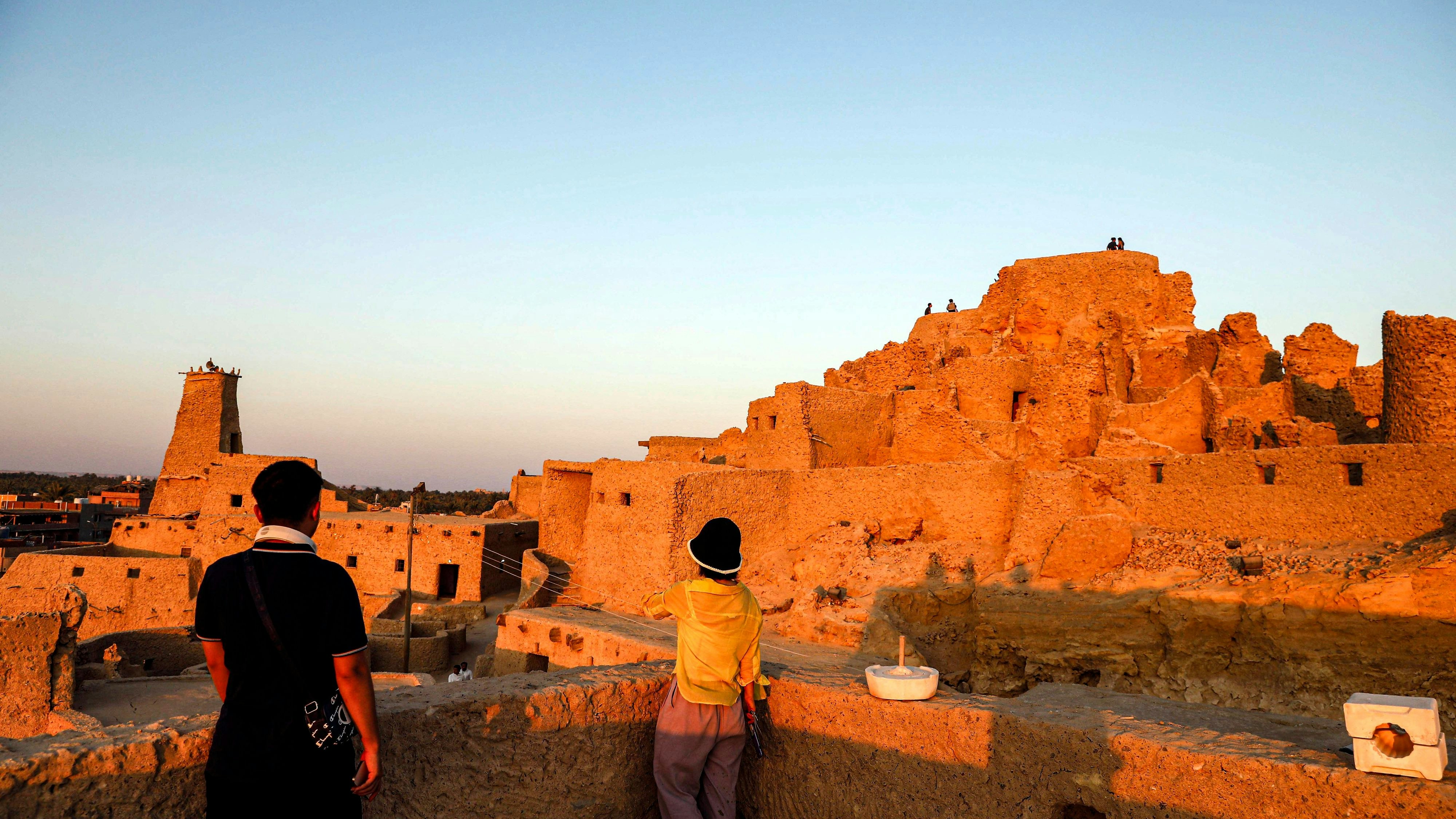 Die Shali-Festung liegt im Herzen der Siwa-Oase. Die im 13. Jahrhundert errichtete Festung diente als Verteidigungsanlage, um die Bewohner vor Überfällen durch Wüstenstämme zu schützen.
