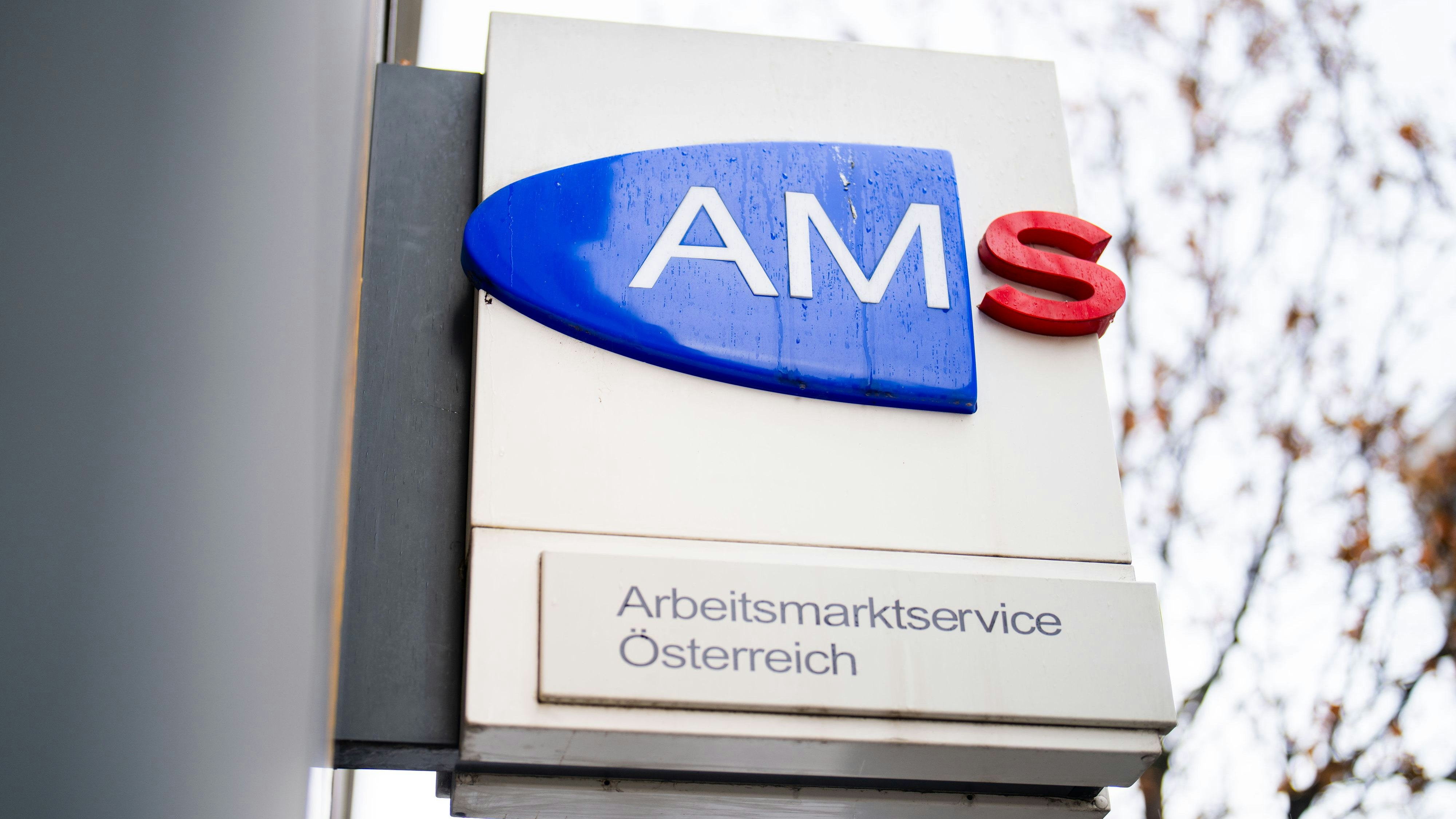 Heute.at - AMS warnt Arbeitslose: Vielen droht jetzt Zahlungsstopp