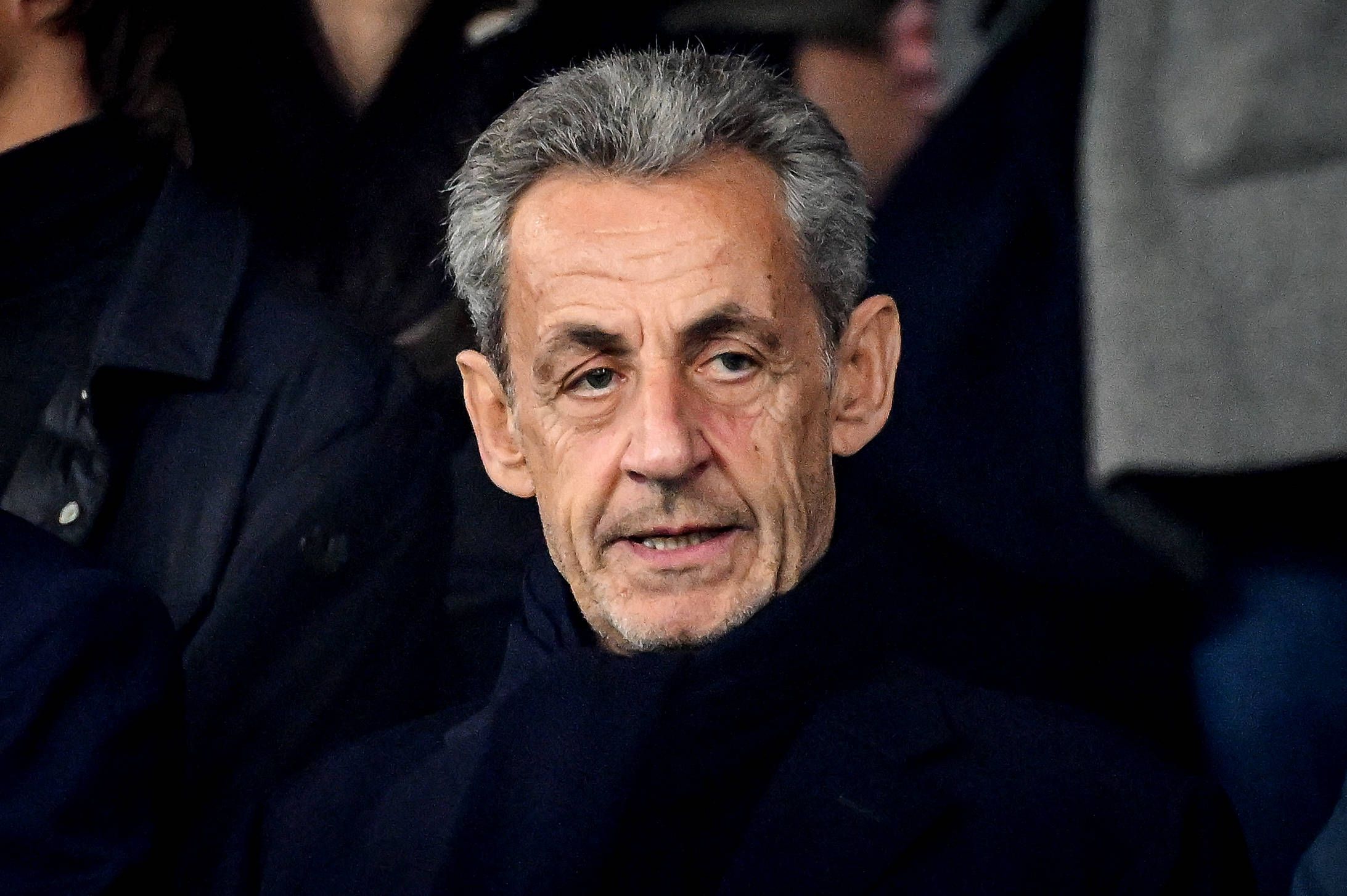 Der französische Ex-Präsident Nicolas Sarkozy tritt seine Haftstrafe an.