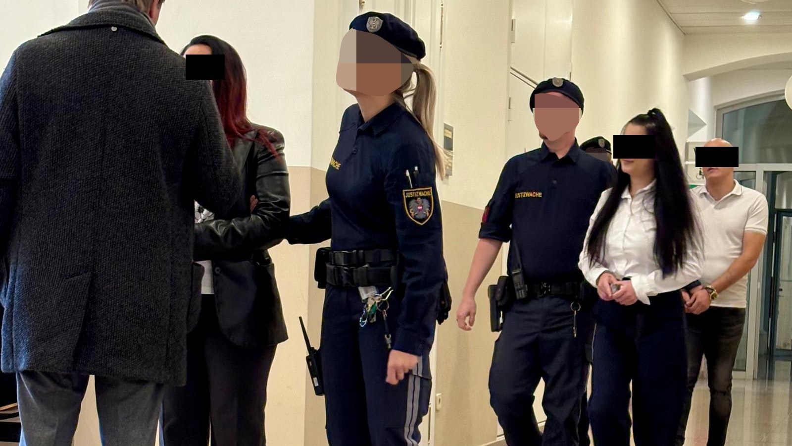 Heute.at - Nach Sex-Dates Freier um 53.000 Euro erleichtert