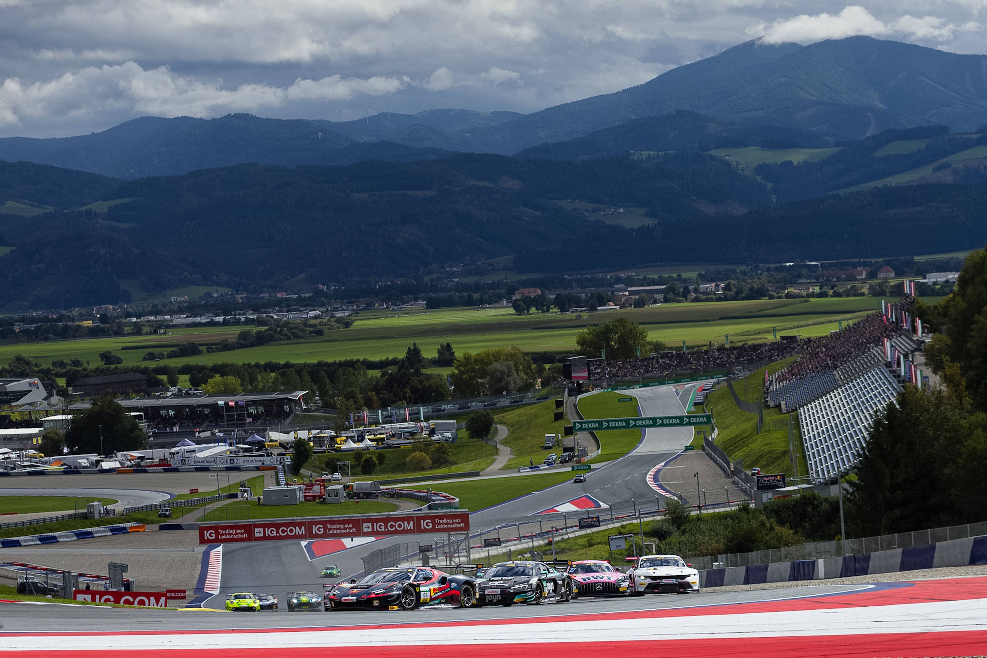 Die DTM startet in Österreich.