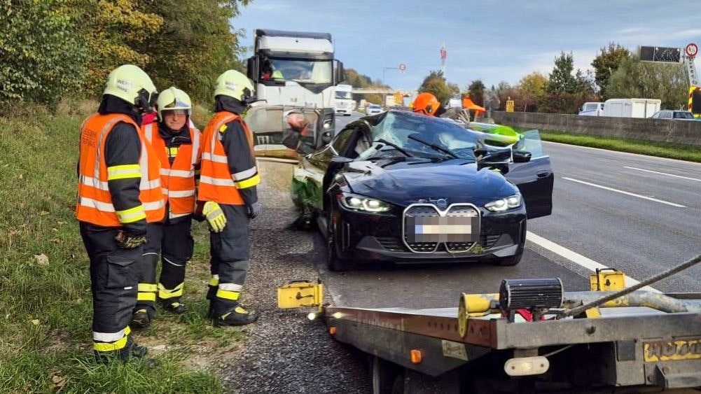 Heute.at - Crash mit Lkw auf der A1 – Lenker verletzt im Spital