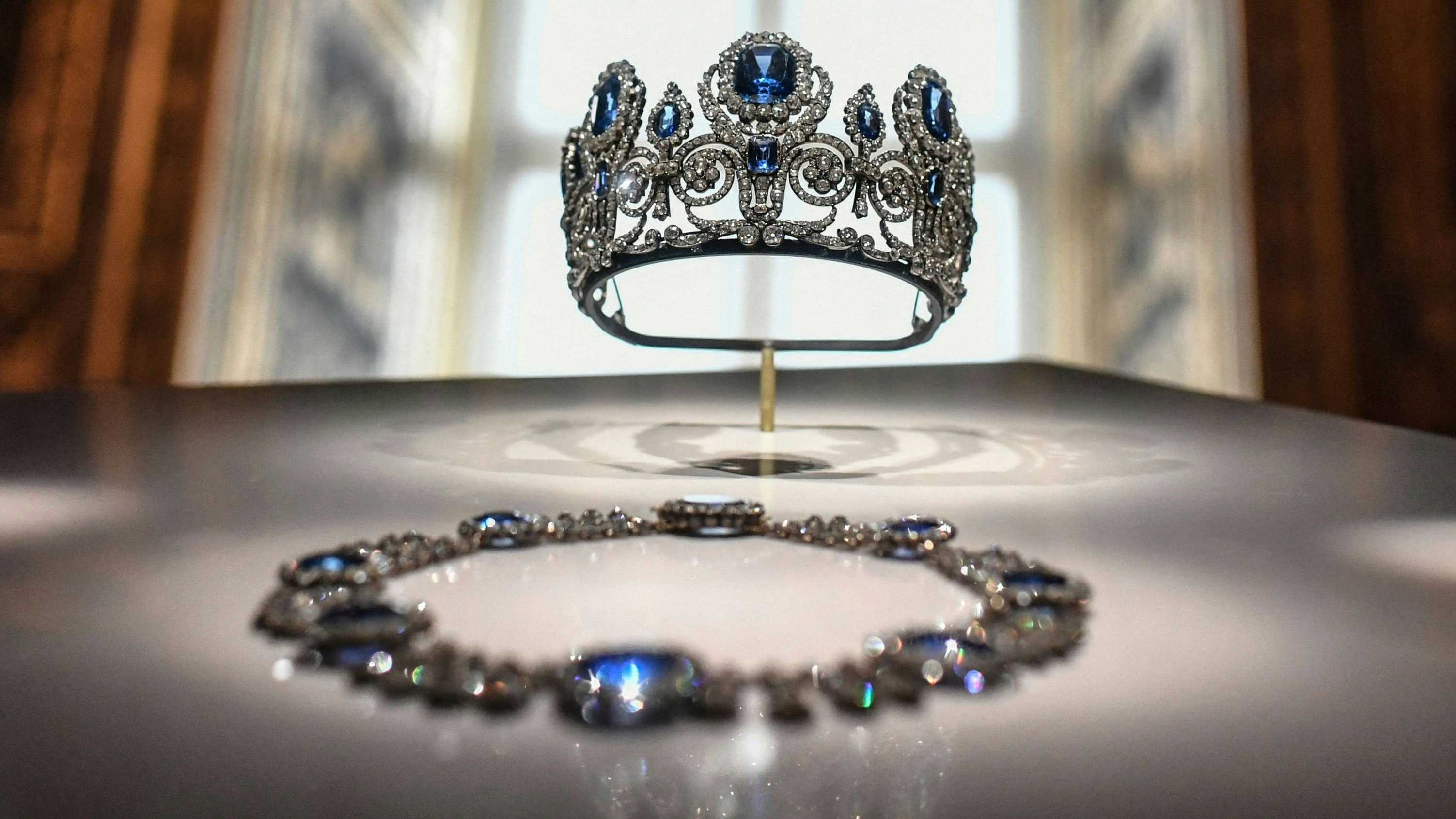 Der Schmuck soll übers Darknet angeboten worden sein – mit Österreich als Drehscheibe