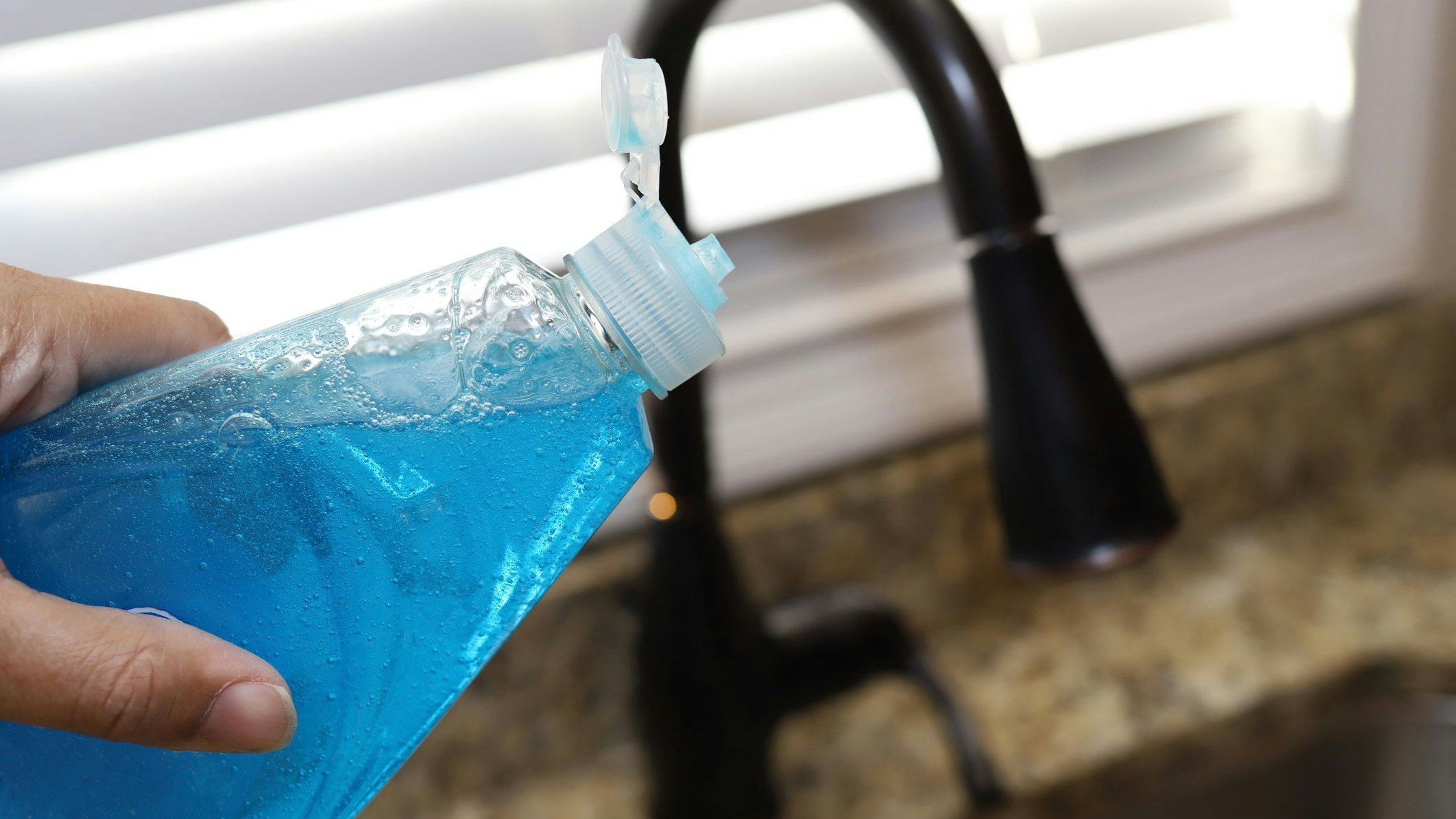 Heute.at - Dementer Heimbewohner trinkt Spülmittel und stirbt