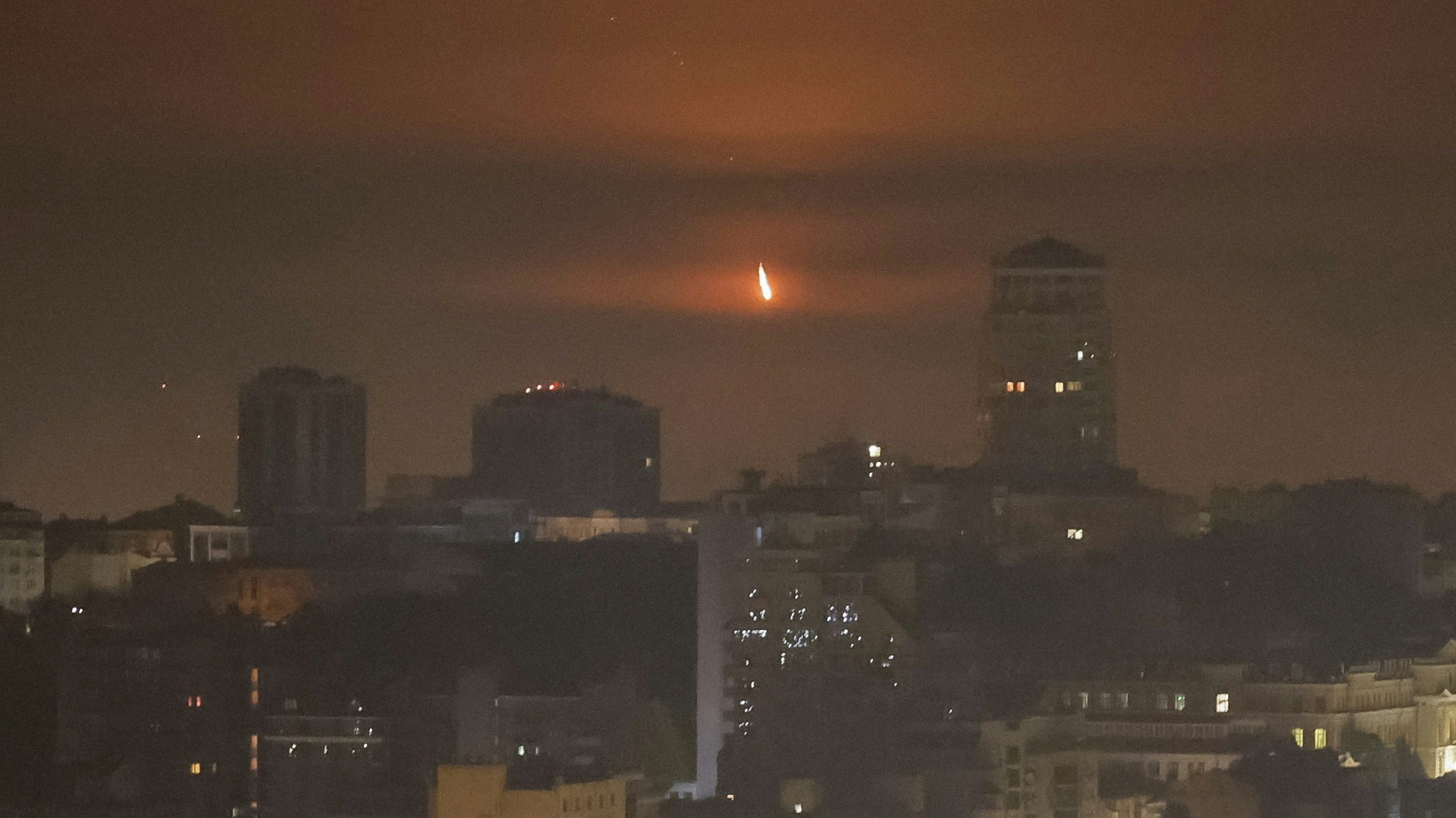 Heute.at - Mindestens zwei Tote bei russischen Angriffen auf Kiew
