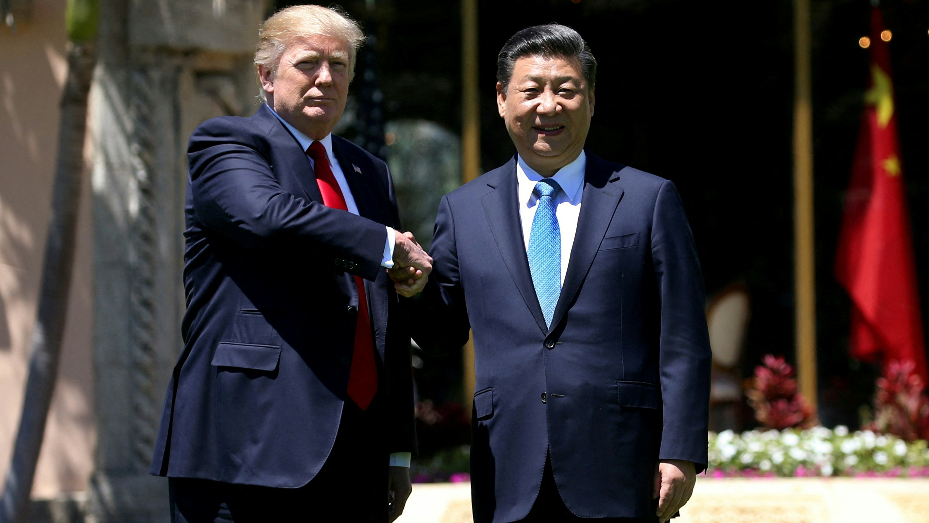 Die beiden wichtigsten Wirtschaftsmächte der Welt liefern sich einen brutalen Kampf um die Nummer 1