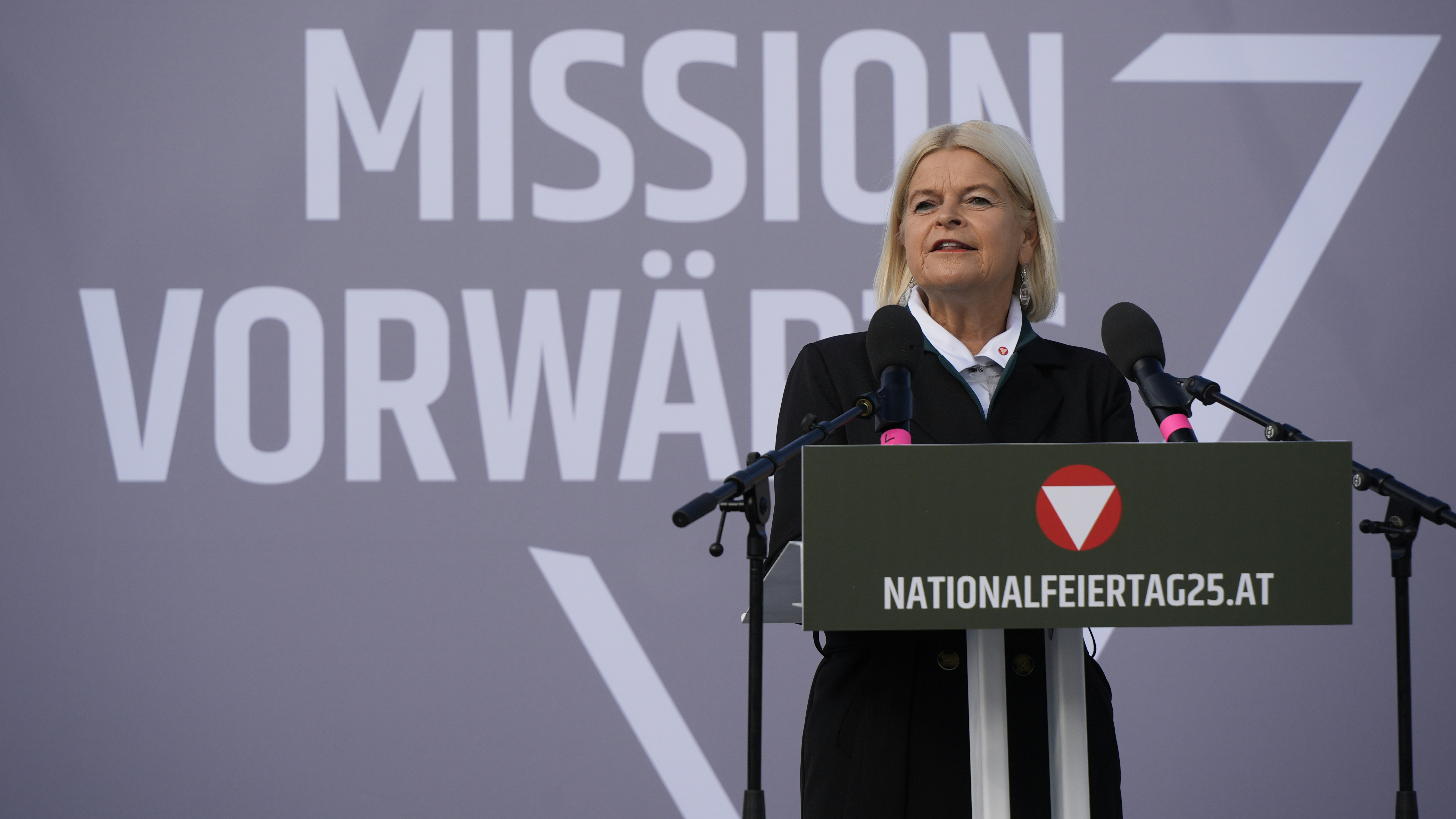 Verteidigungsministerin Klaudia Tanner