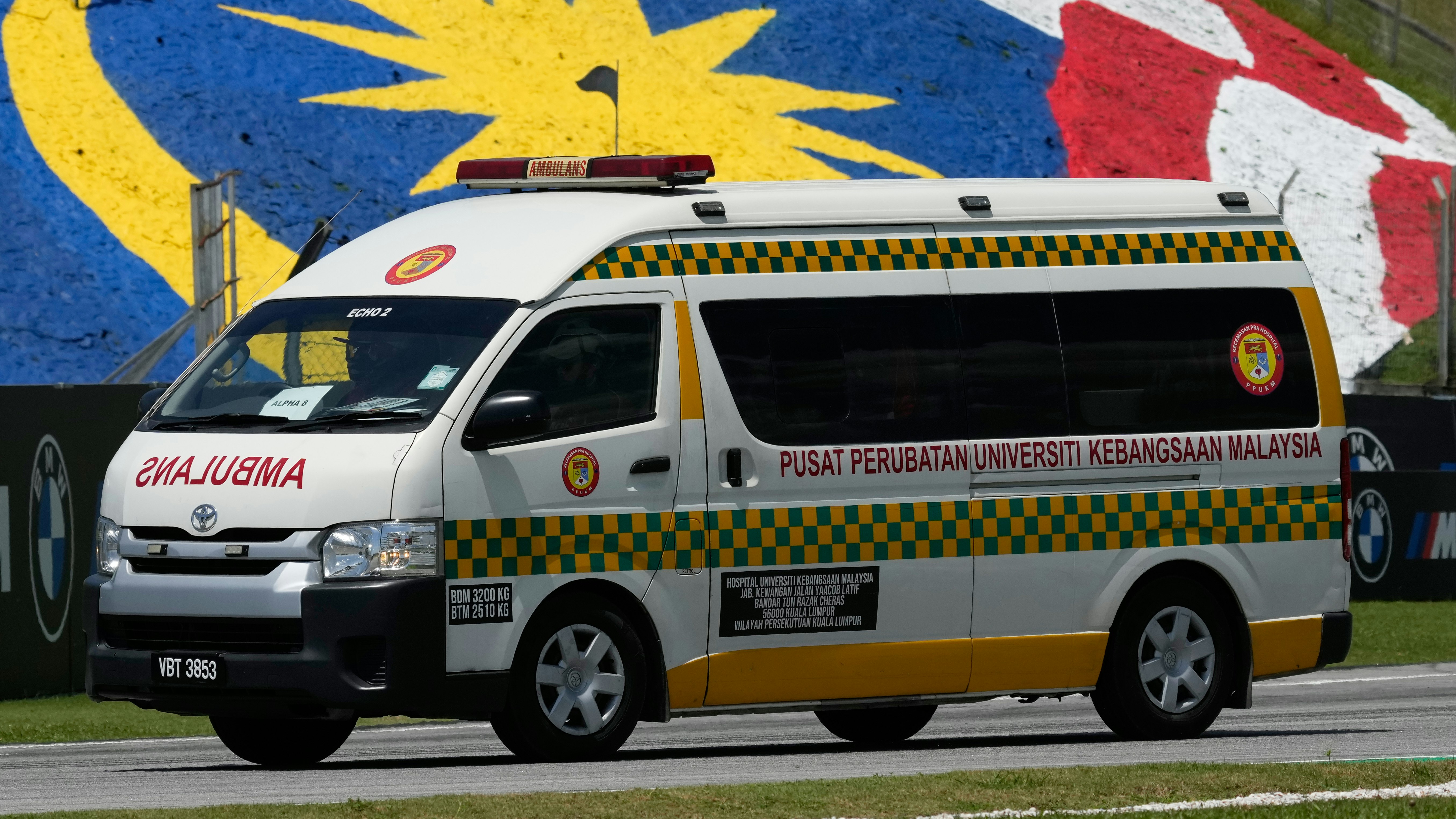 Heute.at - Schwerer Unfall überschattet Moto3-Rennen in Malaysia