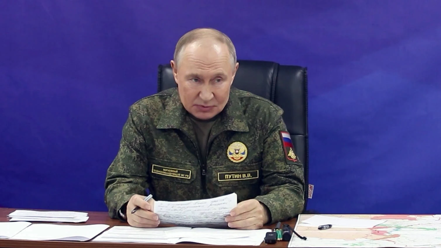 Putin meldet den erfolgreichen Test seiner neuen Superwaffe. 