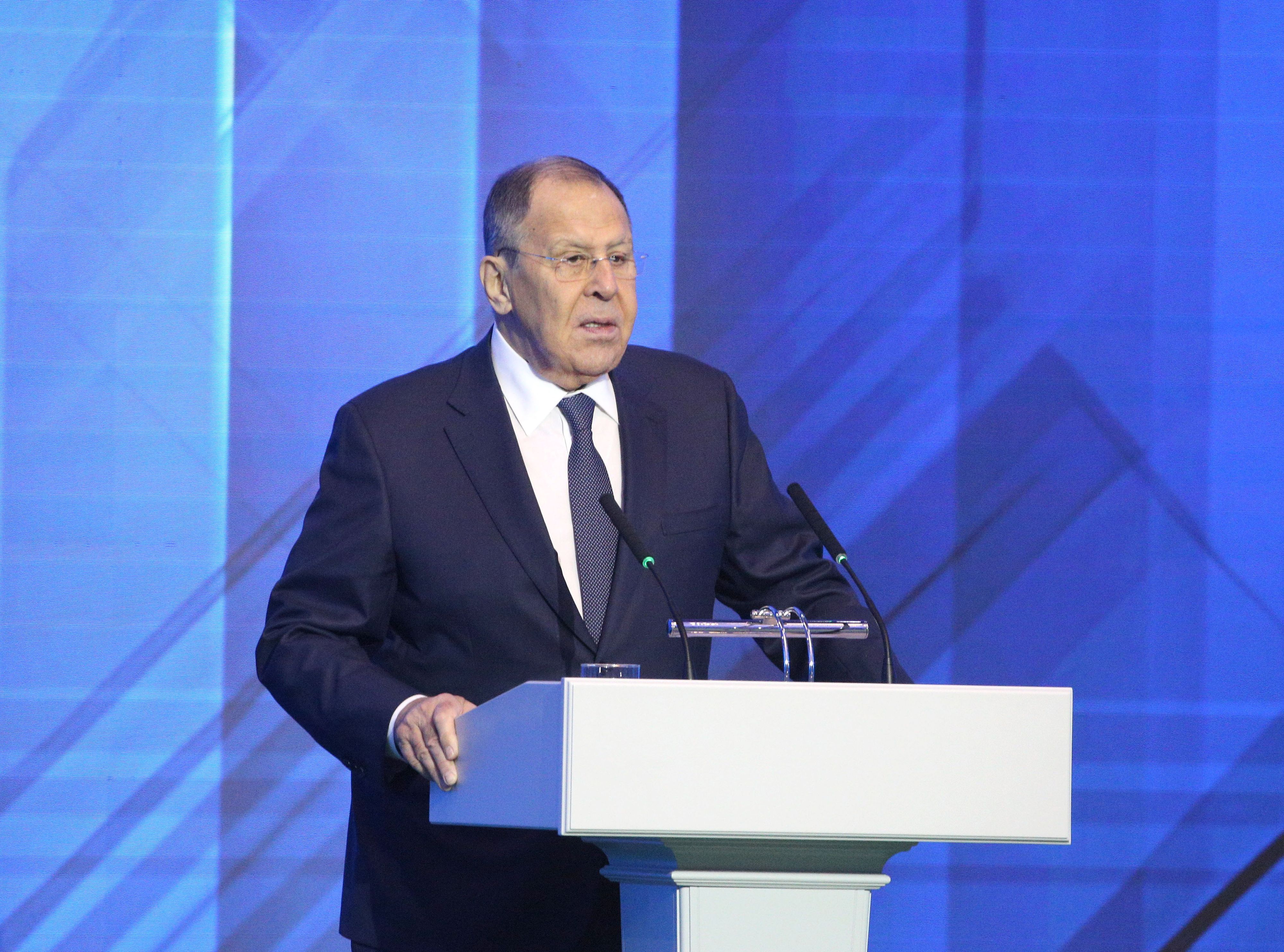Sergej Lawrow während der Eröffnungszeremonie der 3. Internationalen Konferenz über eurasische Sicherheit in Minsk am 28. Oktober 2025.