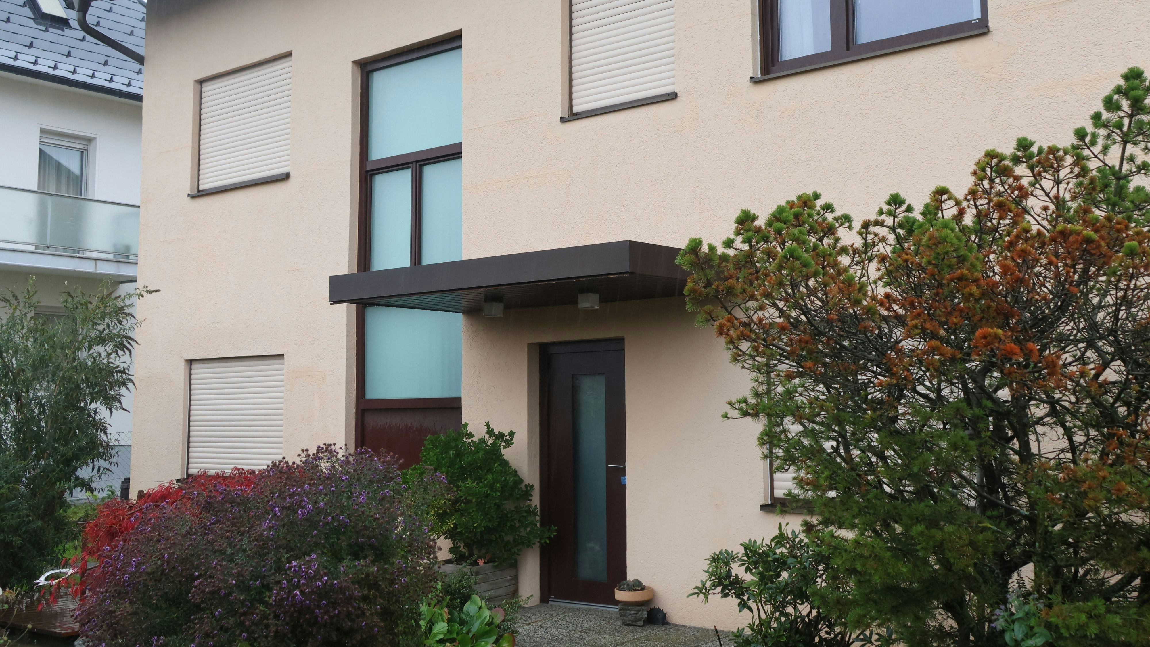 Heute.at - Sohn und Ehefrau erstochen: 78-Jähriger jetzt in U-Haft