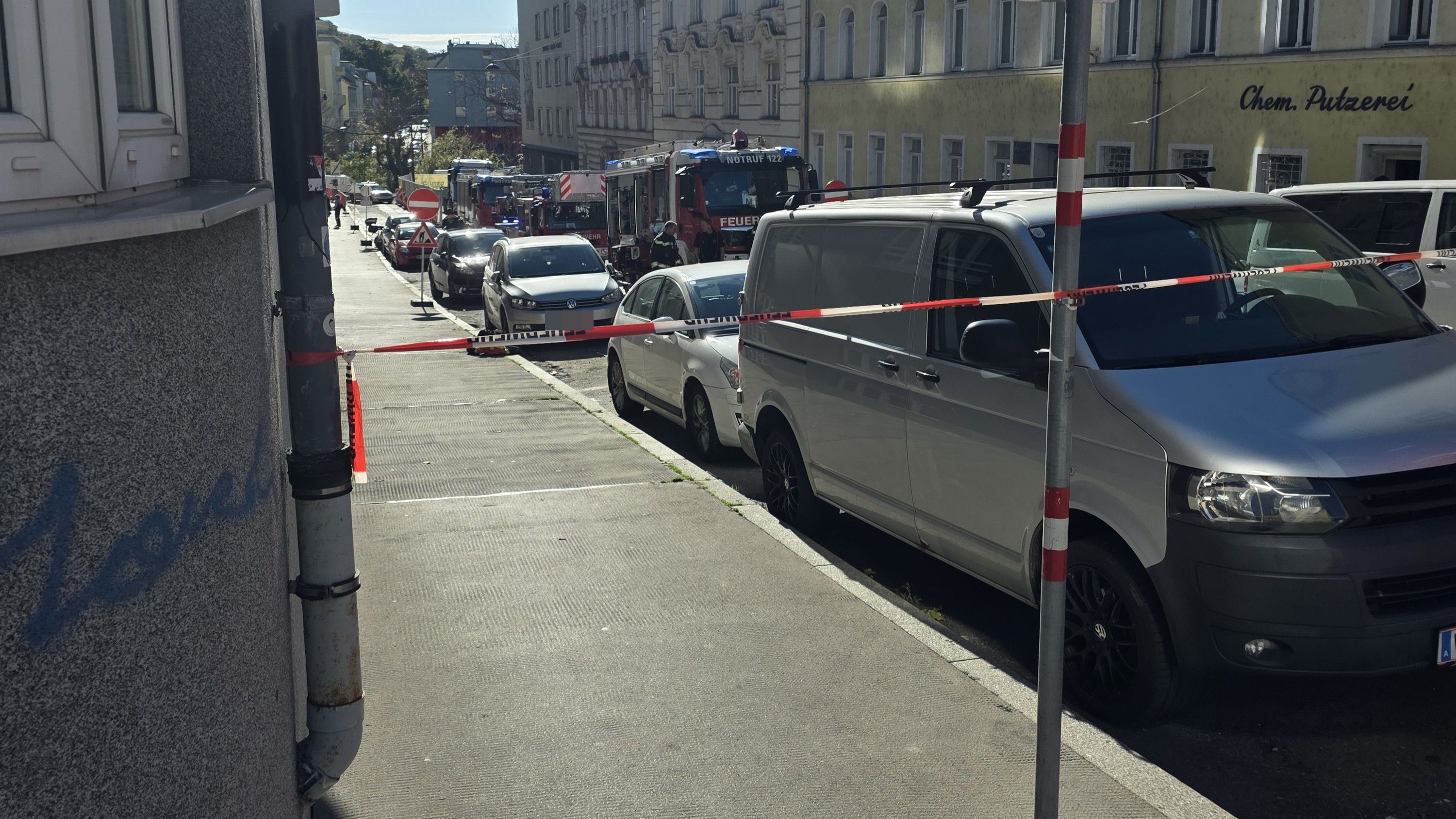 Chemie-Alarm in Wiener Firma! Frau schwer verletzt