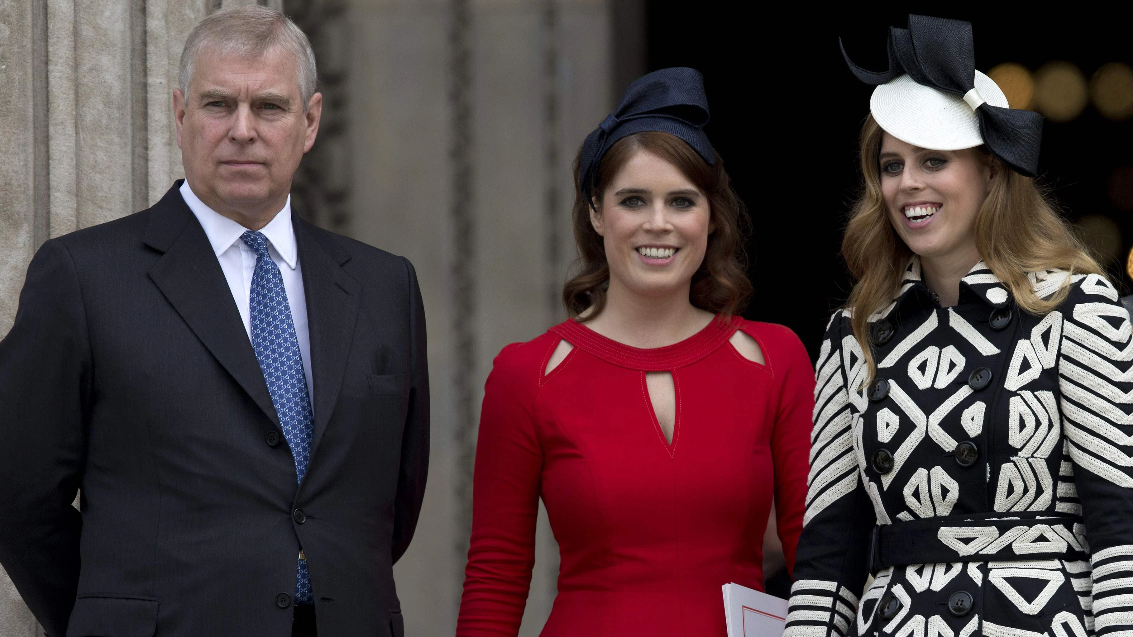 Heute.at - Ex-Prinz Andrew: Muss er sich vor Töchtern verbeugen?