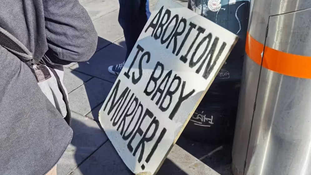 Heute.at - Grüne fordern Schutzzonen vor Abtreibungseinrichtungen