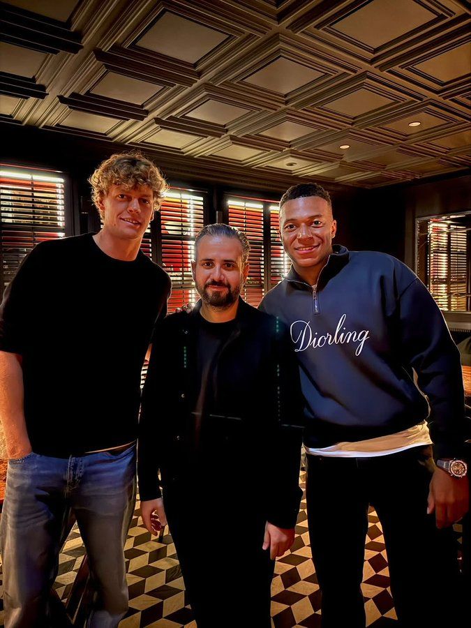 Jannik Sinner und Kylian Mbappe.