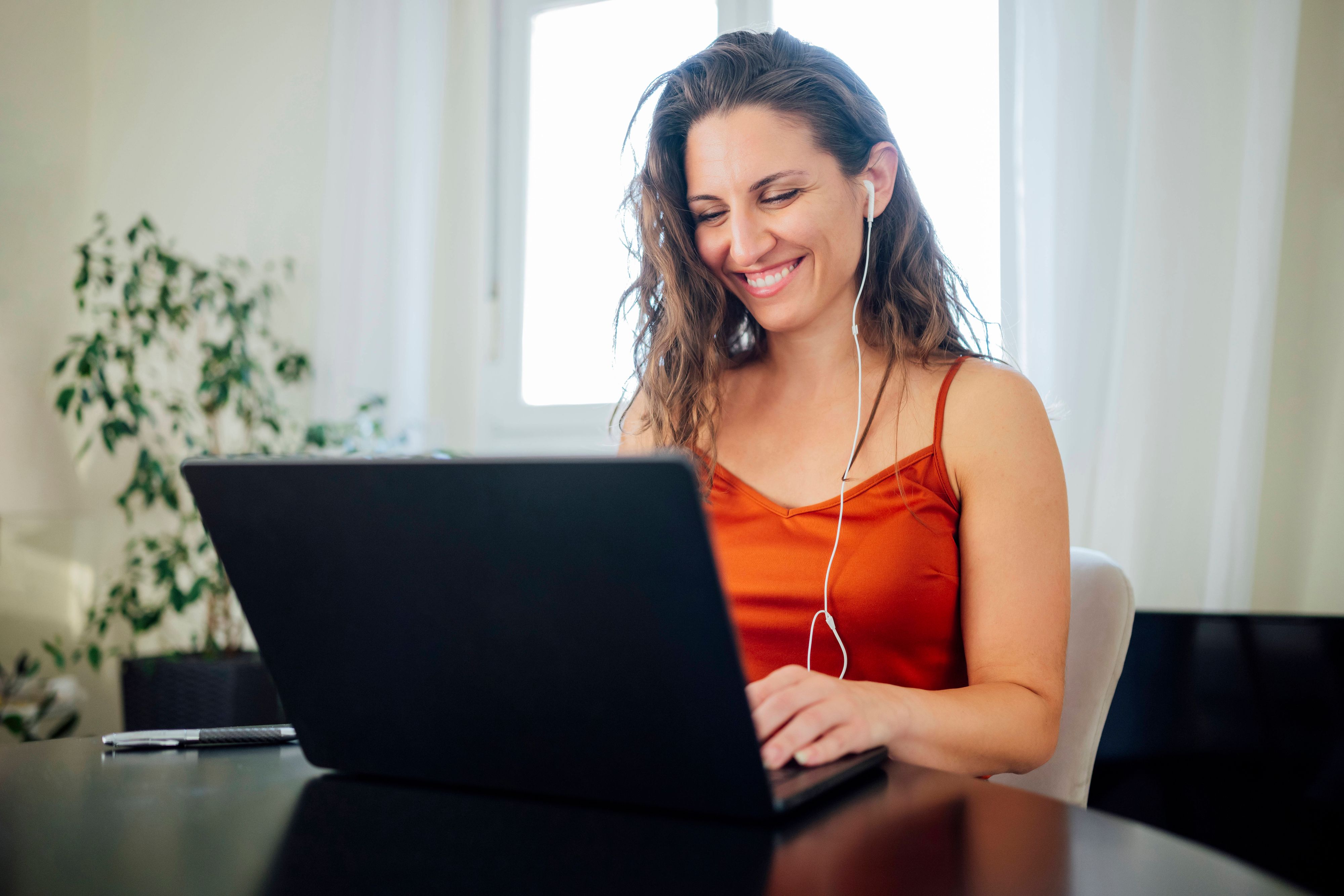 Heimlich im Homeoffice statt im Büro? Damit ist mit Microsoft Teams bald Schluss. (Symbolbild)