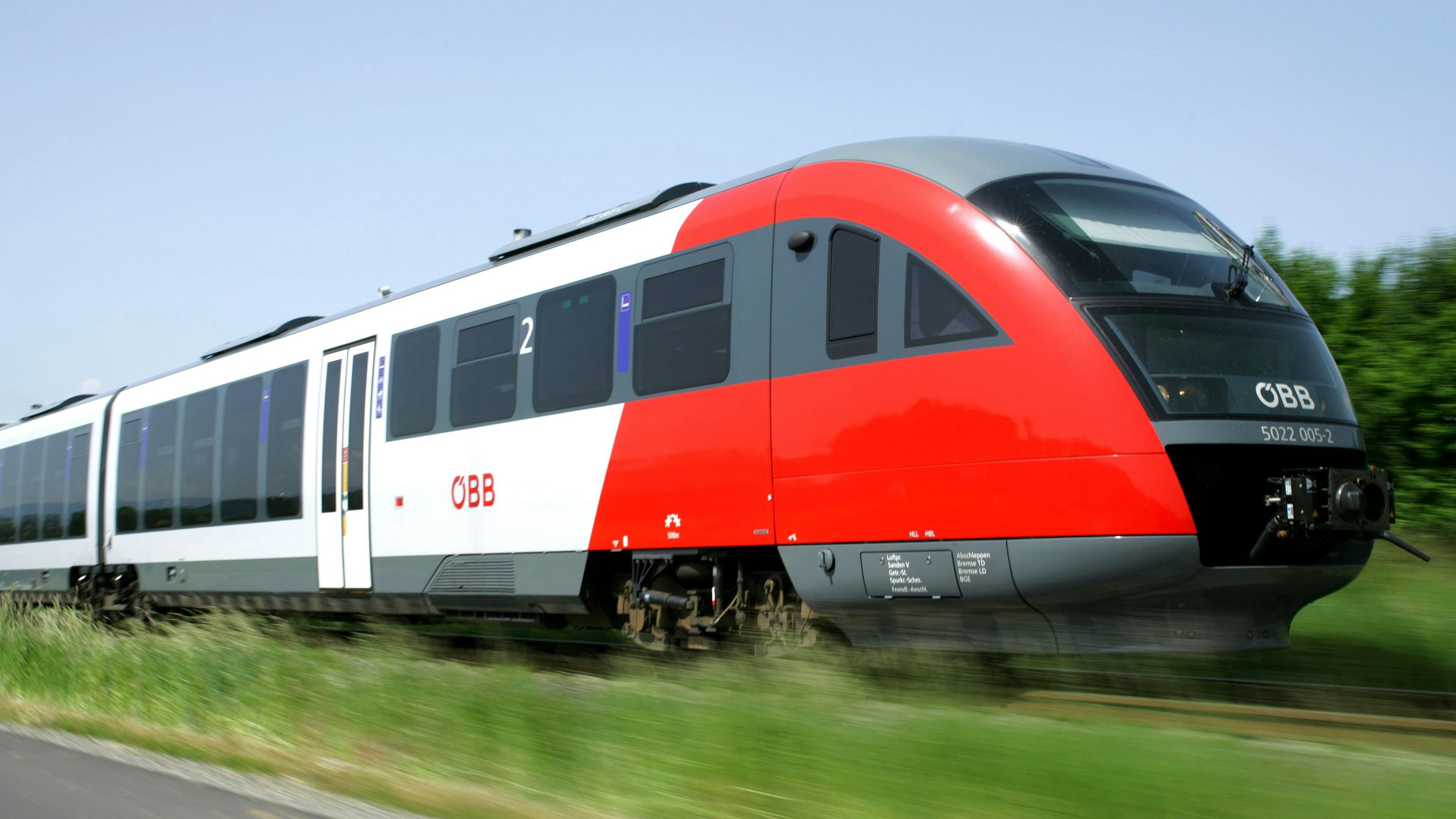 Heute.at - Zug hupt drei Mal – kein ruhiger Schlaf für Anrainer