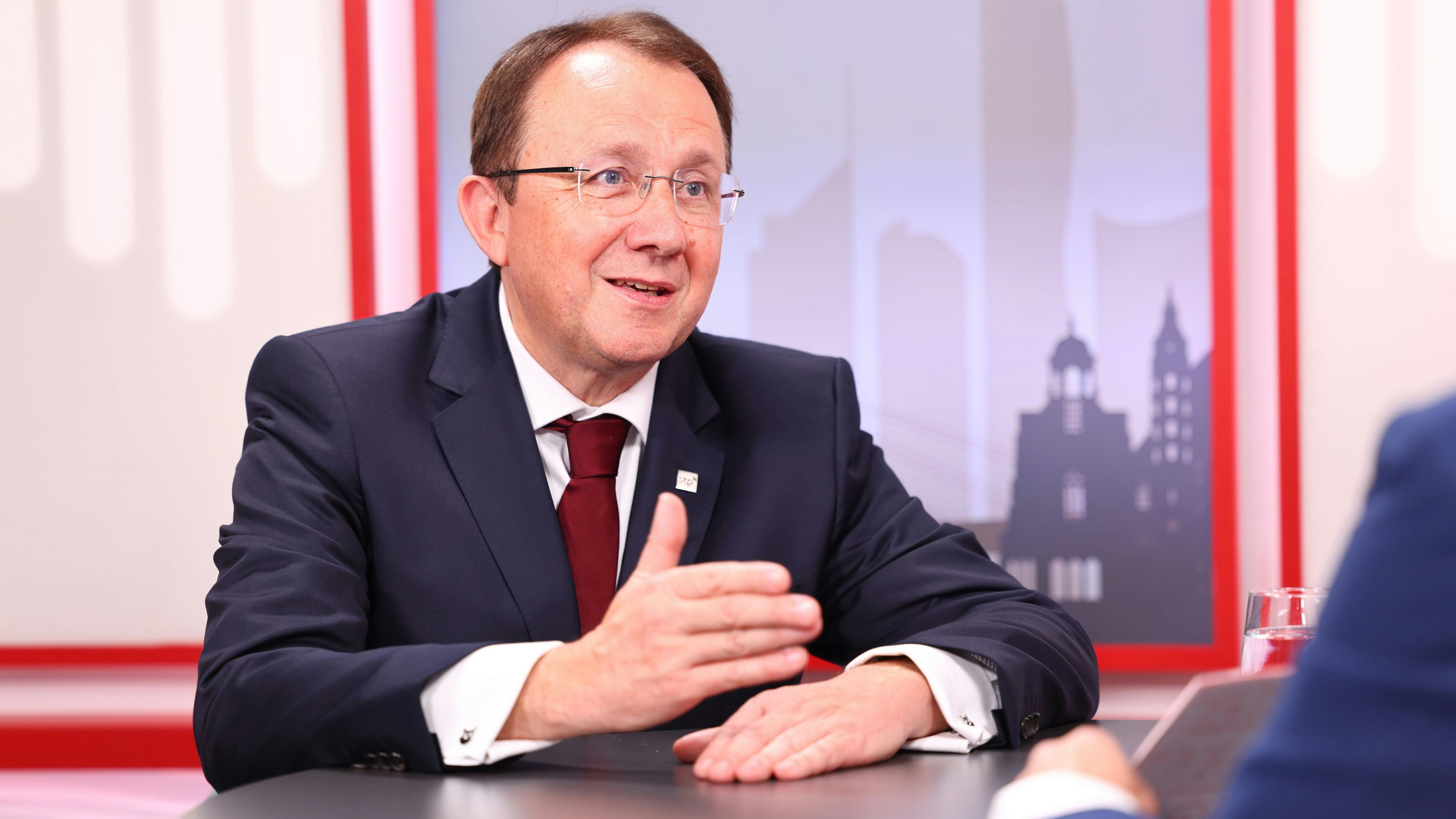 Heute.at - Stadler: Wir verkaufen keine einzige Gemeindewohnung