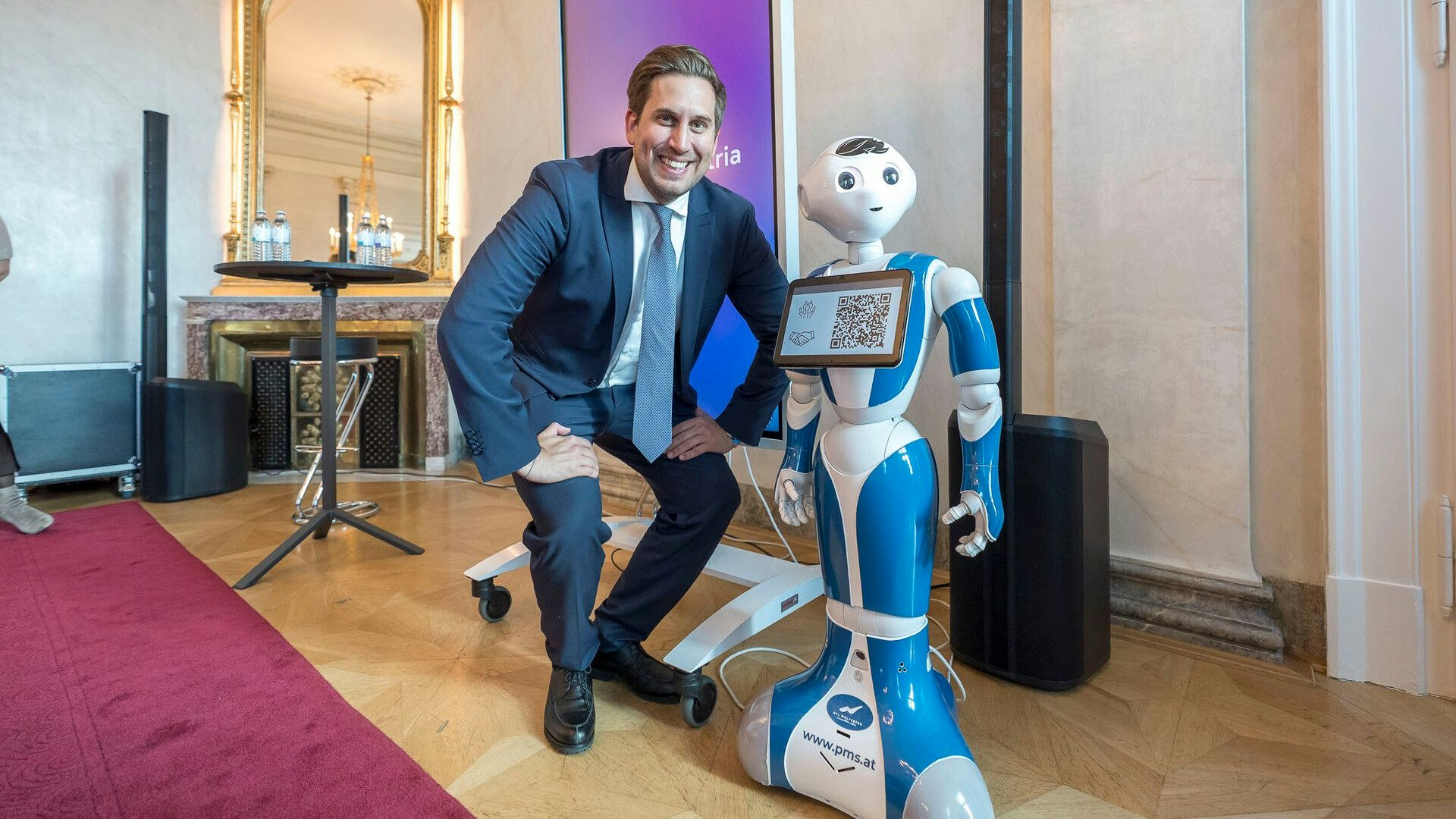 Digitalstaatssekretär Alexander Pröll bereitet auch für Österreich Social-Media-Verbote vor