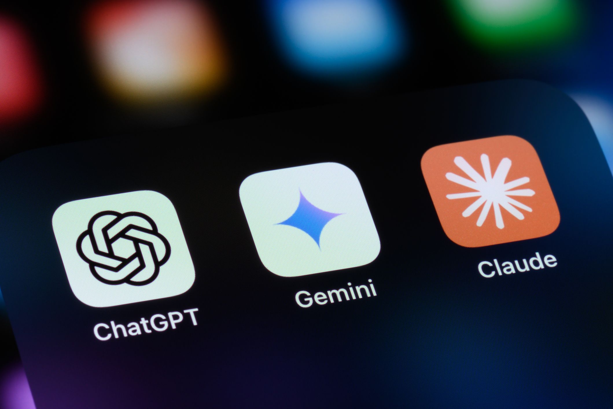 Ein 19-Jähriger aus Missouri gestand ChatGPT, 17 Autos beschädigt zu haben – laut Polizei belastete er sich damit selbst.