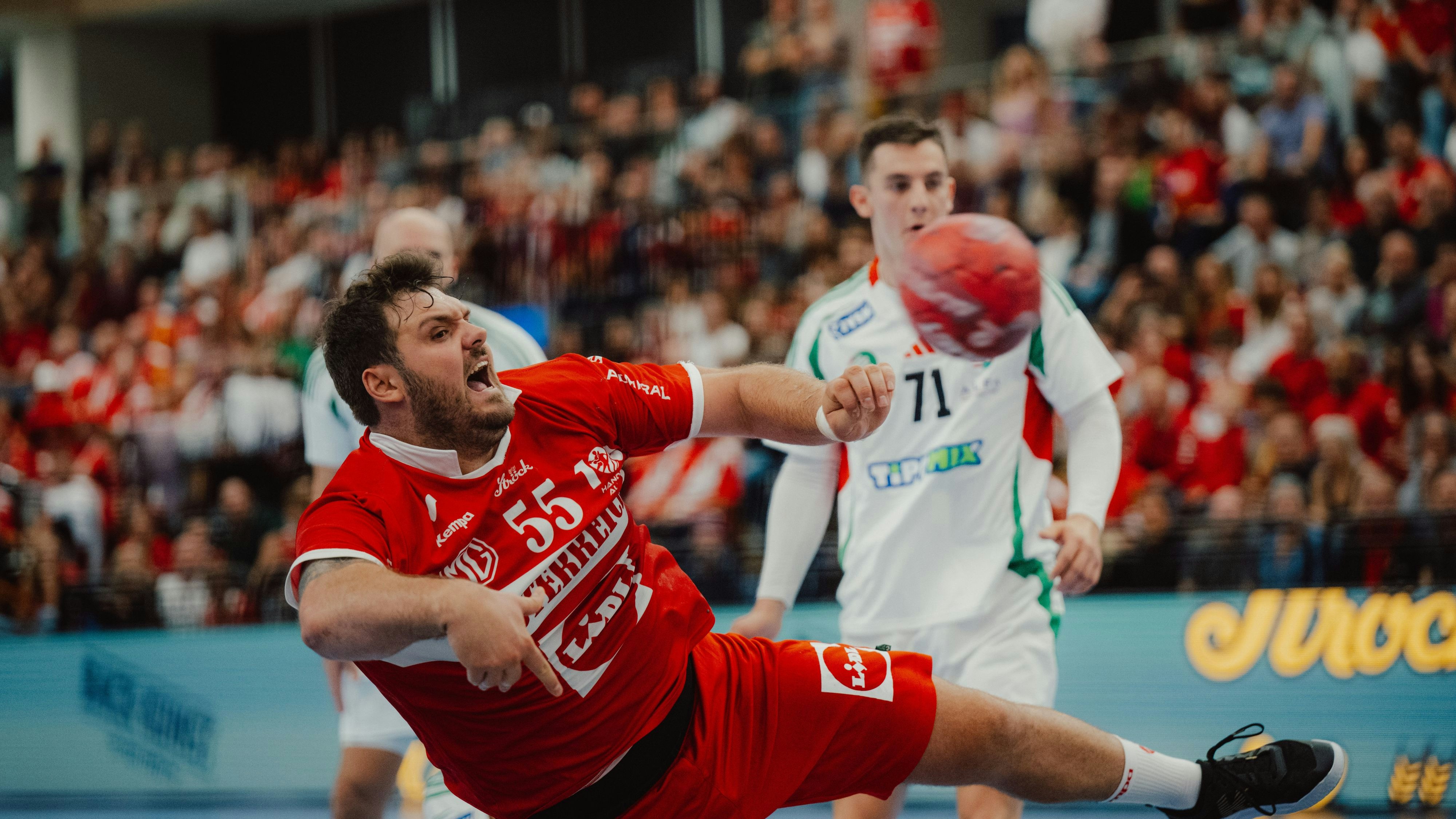 Heute.at - ÖHB-Männer unterliegen Ungarn bei Romero-Debüt