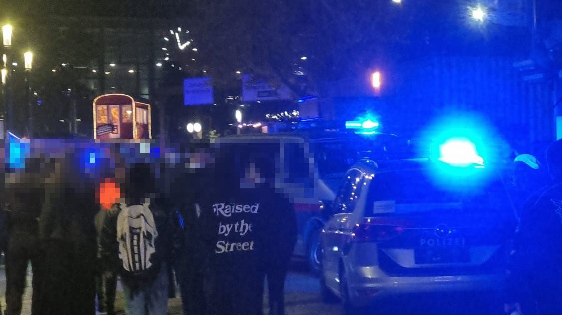 Heute.at - Bande sticht im Prater auf 24-Jährigen mit Messer ein