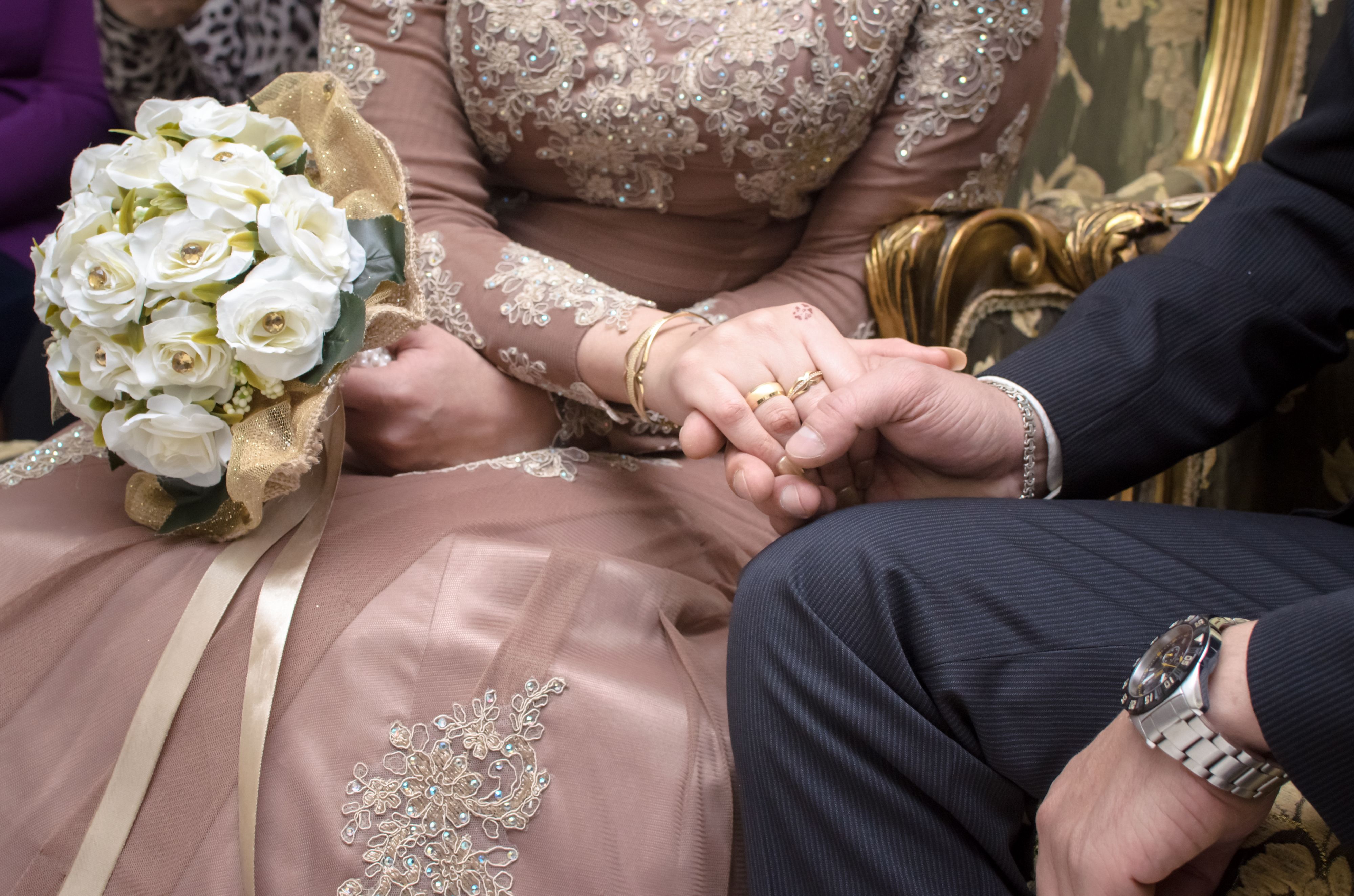 Ein Syrer trickste mit einer Blitz-Ehe das Österreichs System aus.