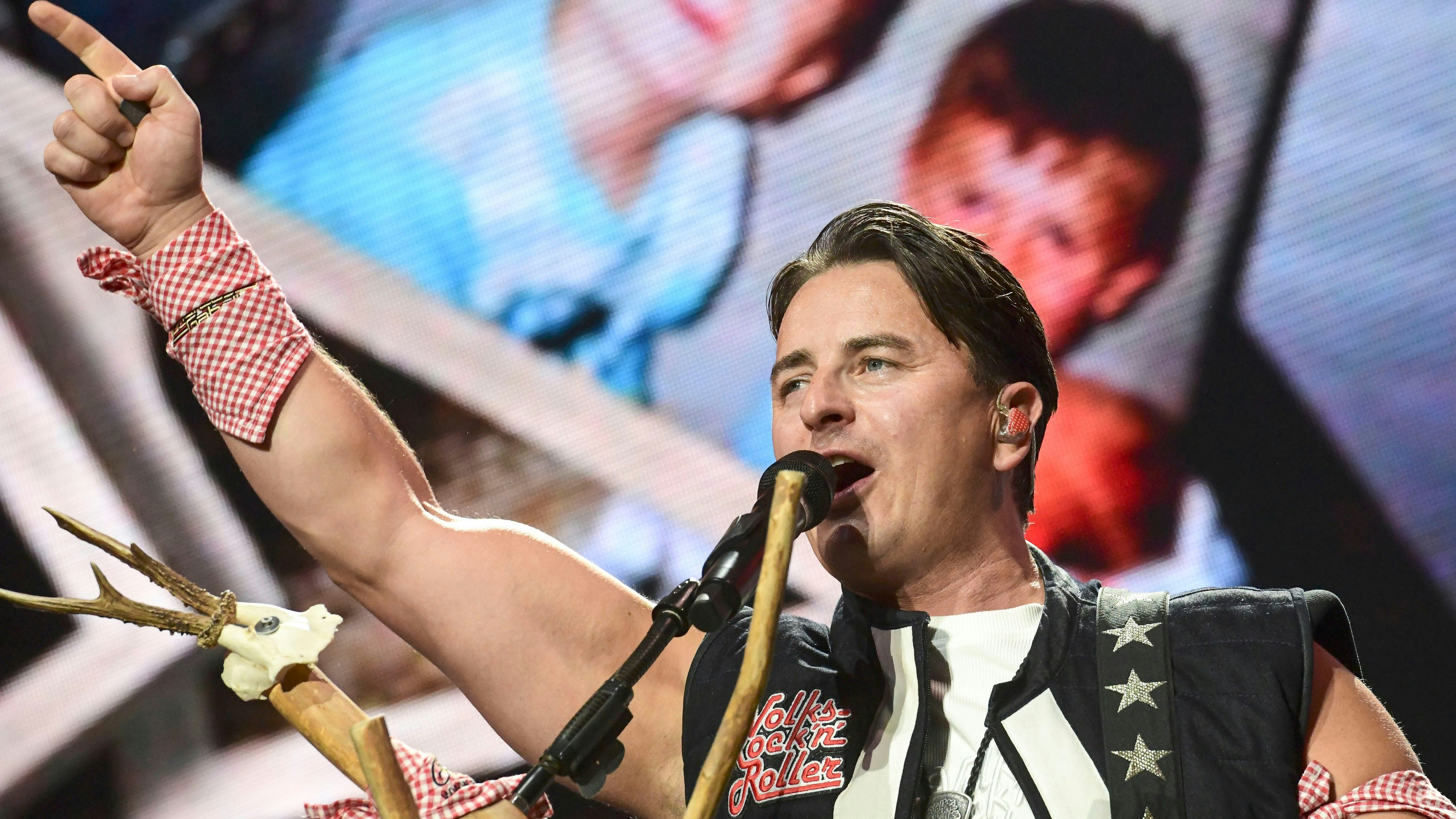 Heute.at - Was wir von außen annehmen – Gabalier mit Polit-Sager