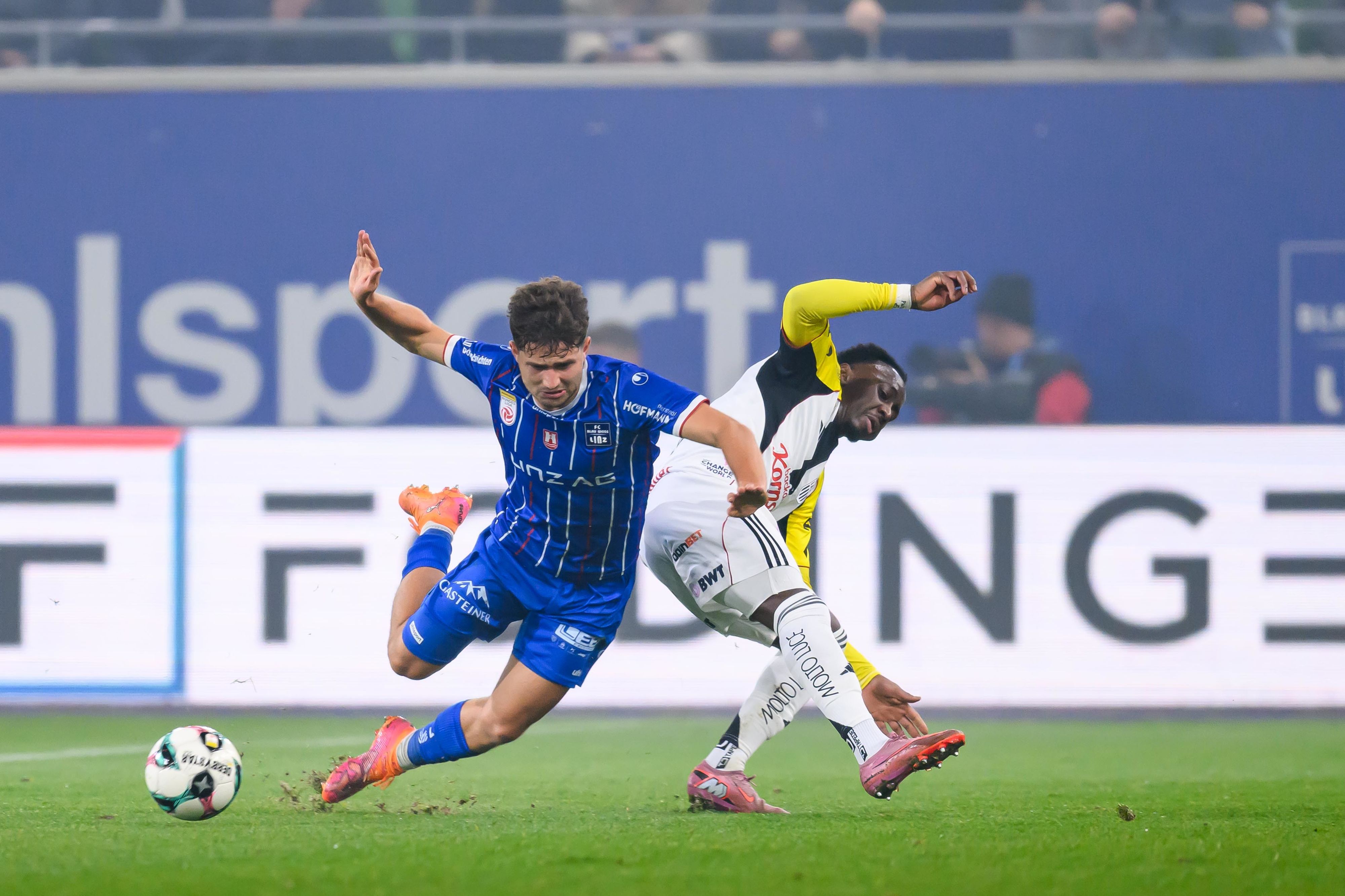 Der LASK rang Blau-Weiß in beiden Saison-Derbys nieder.