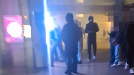 In den Abendstunden des Samstags wurden in Wien zwei Zigarettenautomaten – mutmaßlich mittels pyrotechnischer Gegenstände – gesprengt.