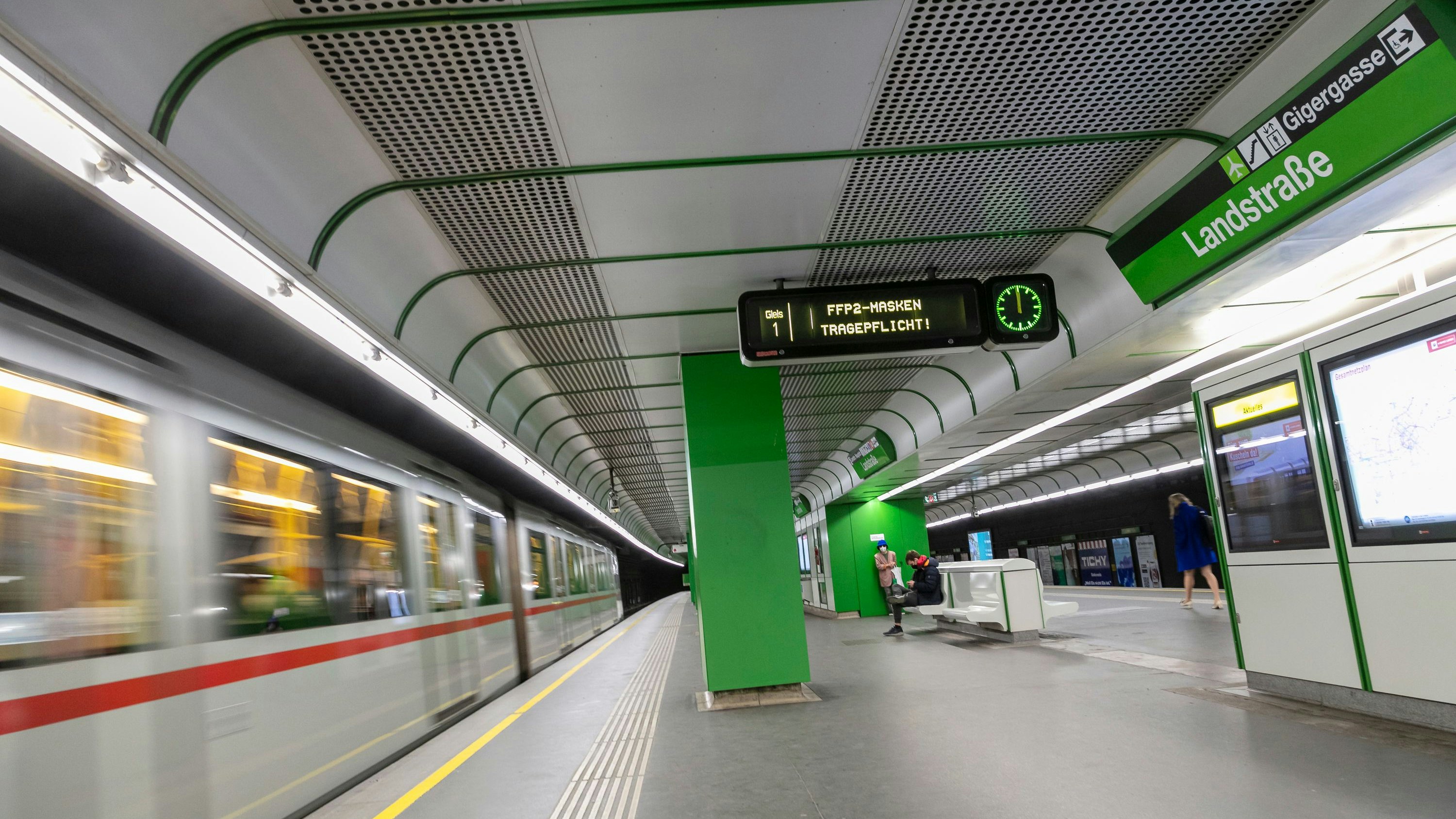 Heute.at - U4 fährt in dieser Station nun vier Wochen lang durch