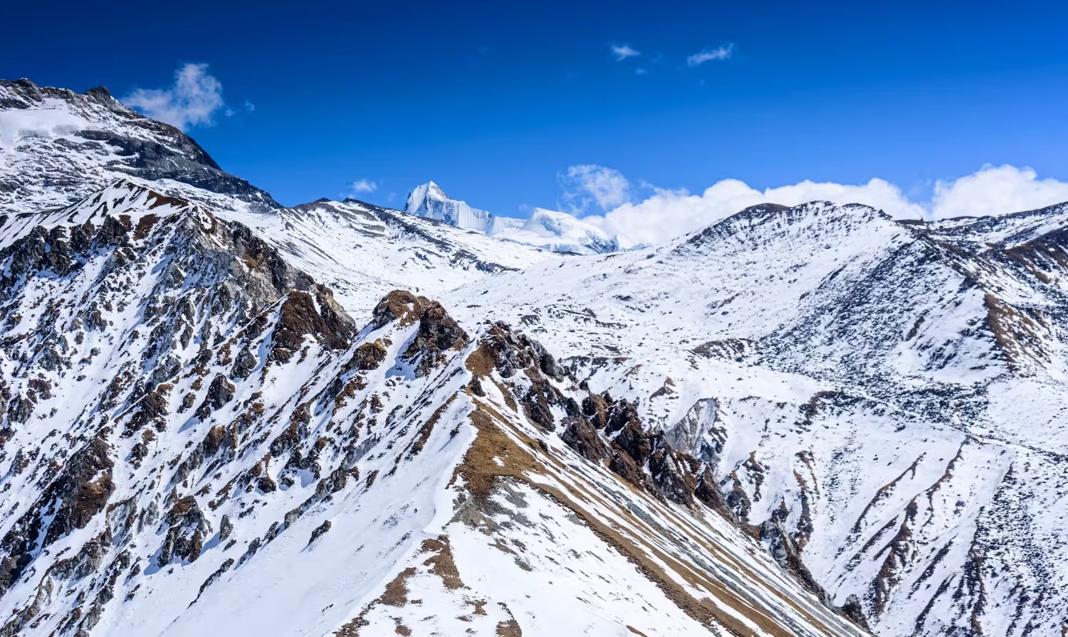 Heute.at - Drei Bergsteiger sterben durch Lawine – vier Vermisste