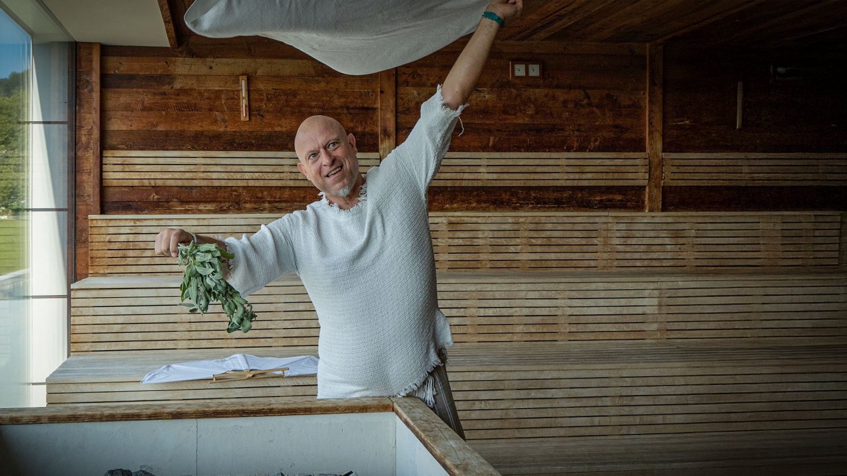 Gerald Gärtner ist der Sauna-Chef des Hotels Schwarz Alm im niederösterreichischen Waldviertel.