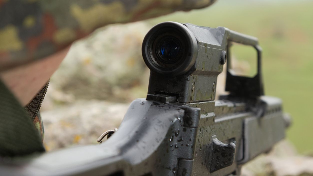 Heute.at - Nur jeder Dritte würde im Kriegsfall zur Waffe greifen