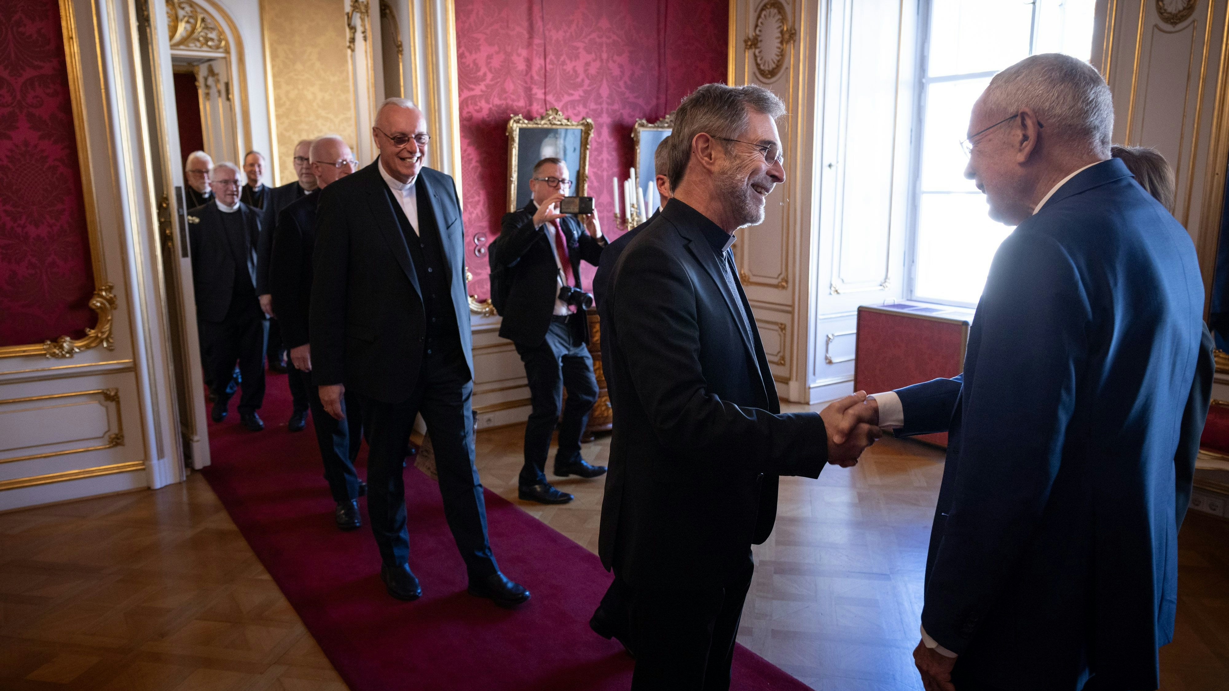 Heute.at - Österreichs Bischöfe bedankten sich bei Van der Bellen