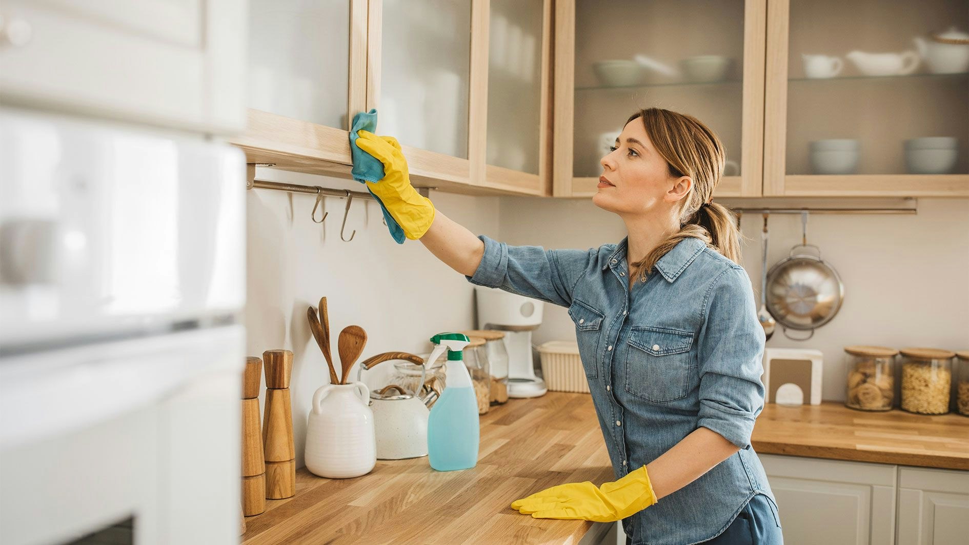 Heute.at - Diese 12 Putzfehler hinterlassen deine Küche dreckig