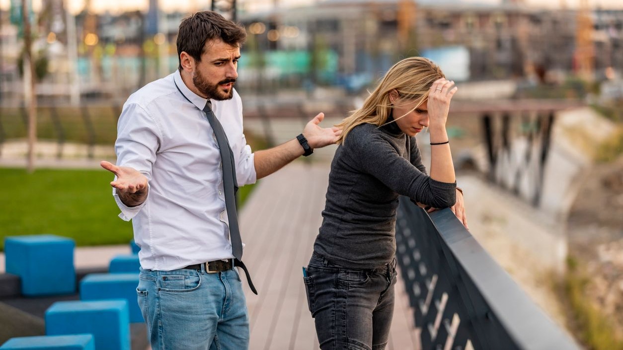Heute.at - Peinliche Partner: Männer auf dem Prüfstand