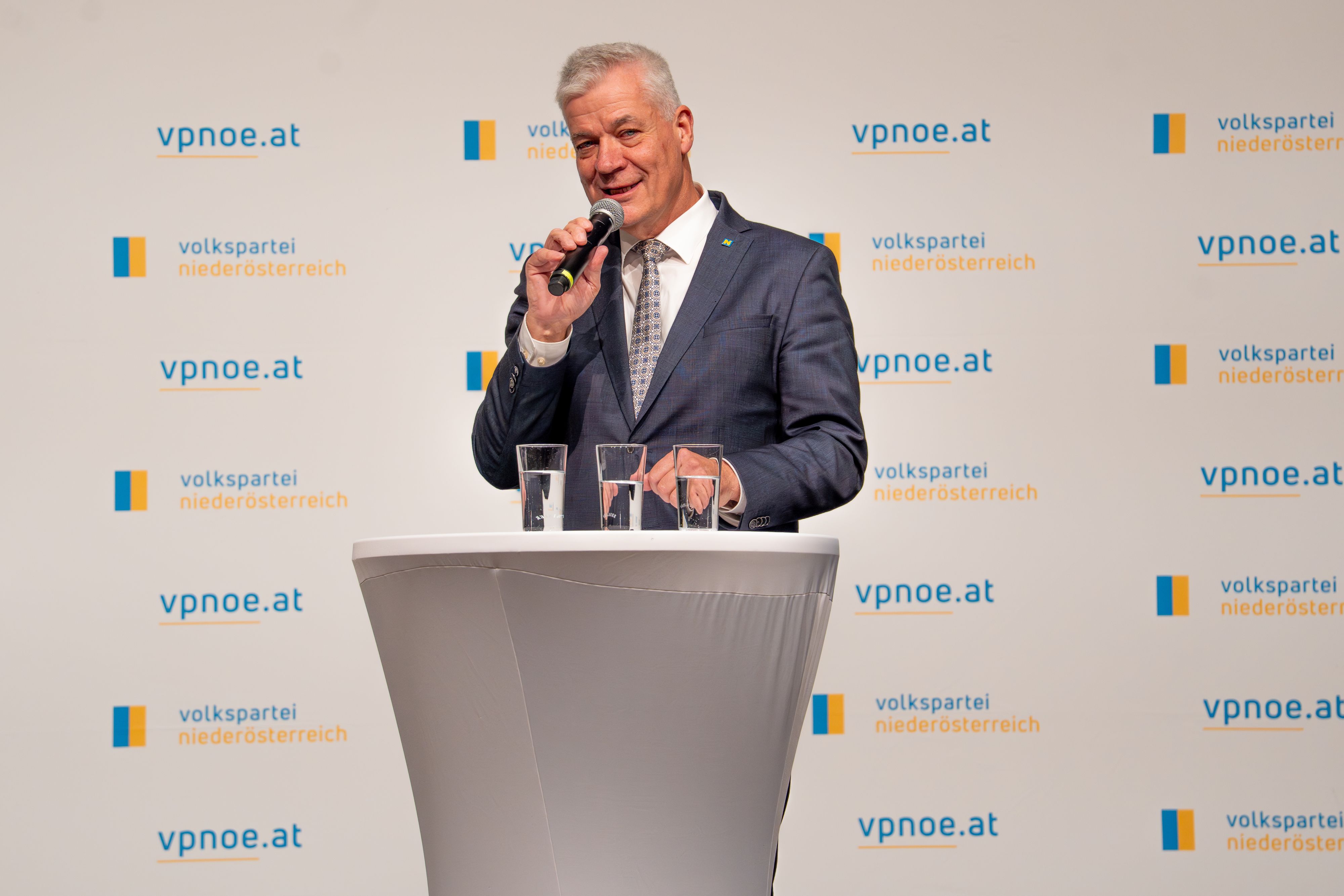 Anton Kasser, Landesrat für Kliniken.